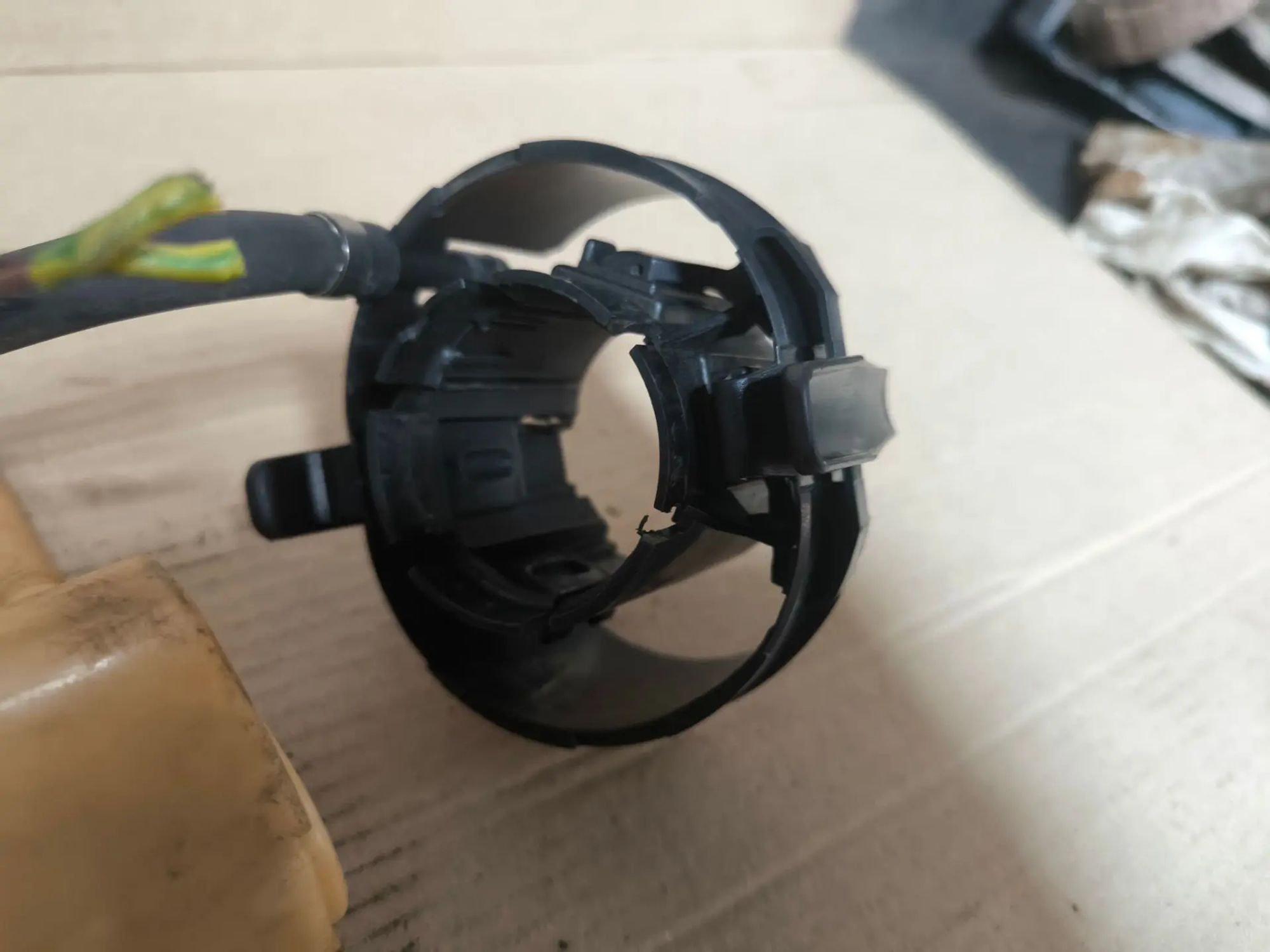 https://ycs.partsauto.market/partsauto-images/thmbs/userImages/d89d66a30f14dbad161fb7a986aa0fe5/part/67946419-d9a0-4c8b-98ae-4b1c4b79c34f_1782716085143.jpg