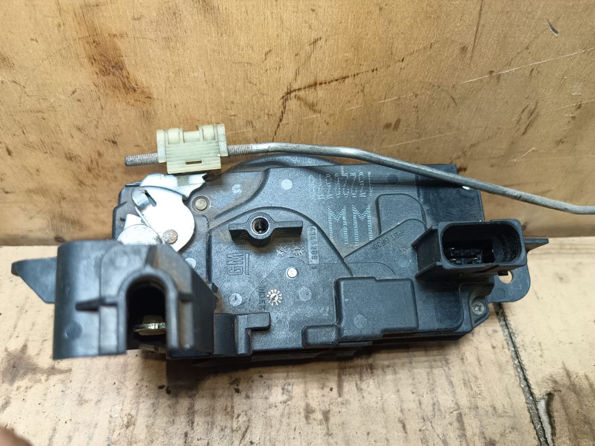 https://ycs.partsauto.market/partsauto-images/thmbs/userImages/d89d66a30f14dbad161fb7a986aa0fe5/part/67c43470-ddc8-450f-93bc-59bf5acb3150_1740746867434.jpg