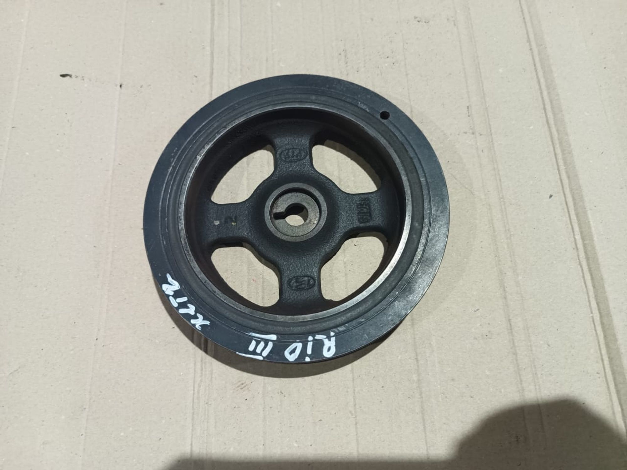 https://ycs.partsauto.market/partsauto-images/thmbs/userImages/d89d66a30f14dbad161fb7a986aa0fe5/part/6954f411-60ab-4803-8785-91ff2859ab13_1731995785542.jpg
