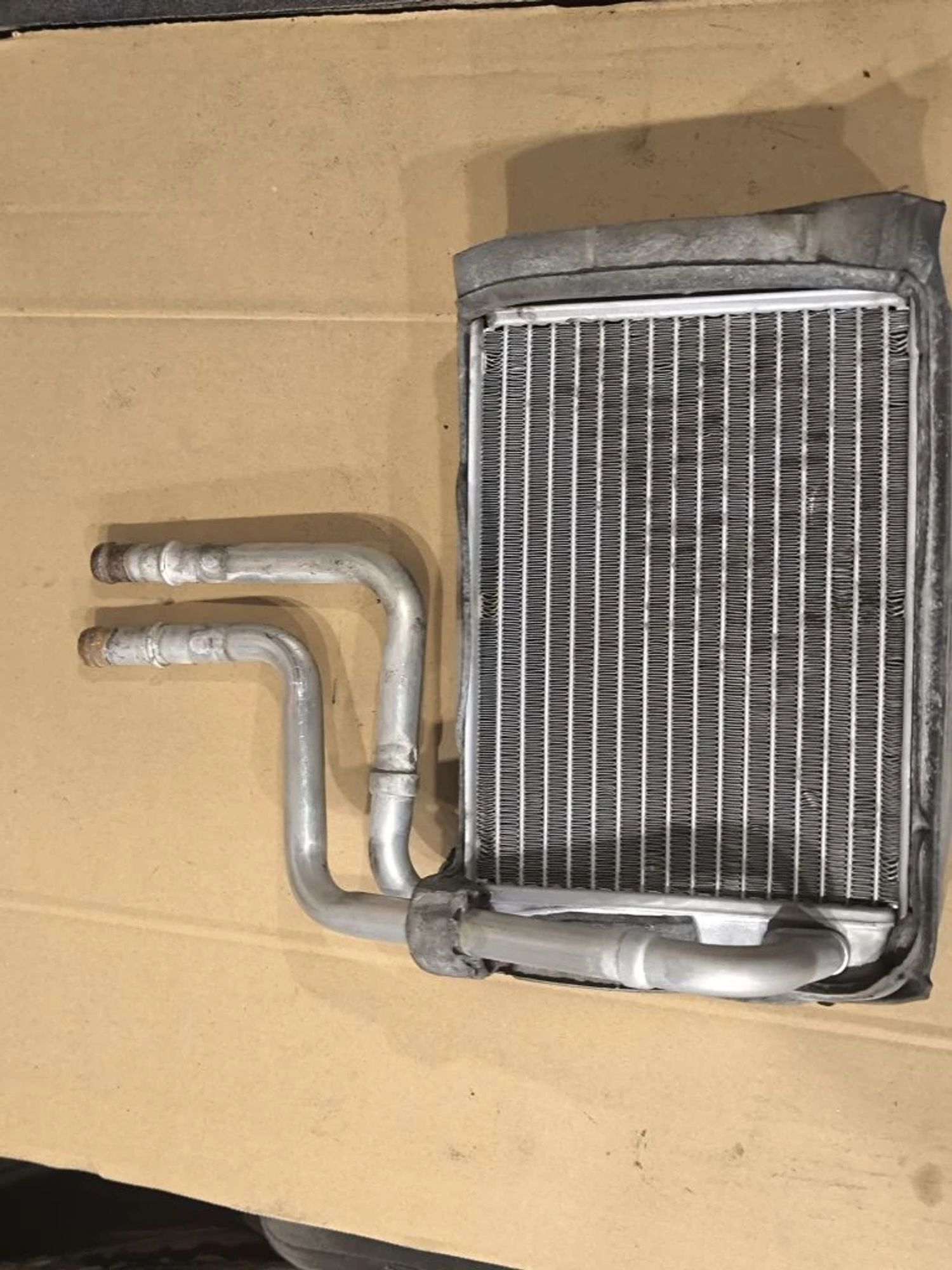 https://ycs.partsauto.market/partsauto-images/thmbs/userImages/d89d66a30f14dbad161fb7a986aa0fe5/part/695def8c-9495-4a7f-b578-096a071aab9b_1776760433949.jpg