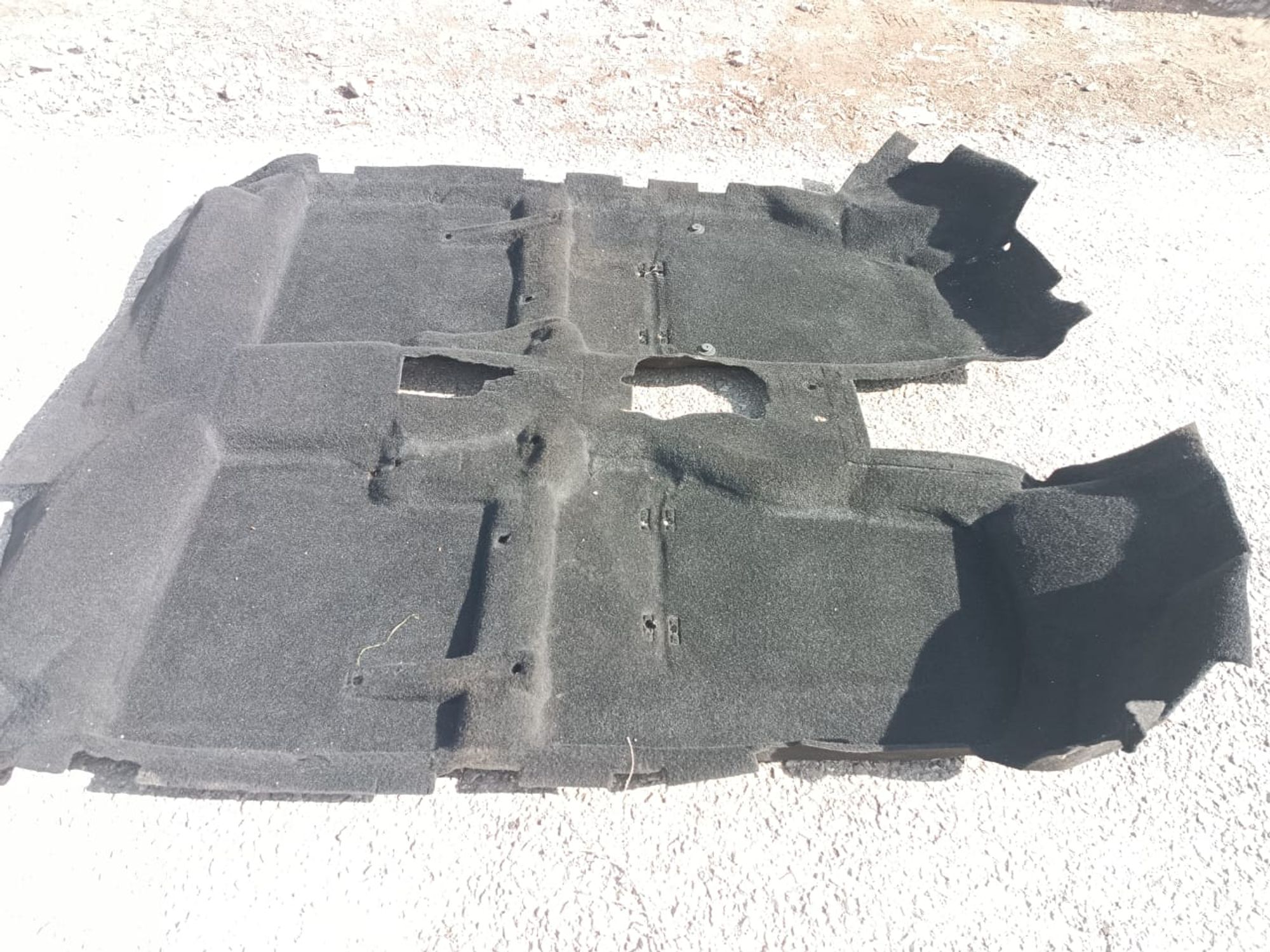 https://ycs.partsauto.market/partsauto-images/thmbs/userImages/d89d66a30f14dbad161fb7a986aa0fe5/part/6a0b980f-4672-4482-9362-d2fbed0e343d_1743572845417.jpg