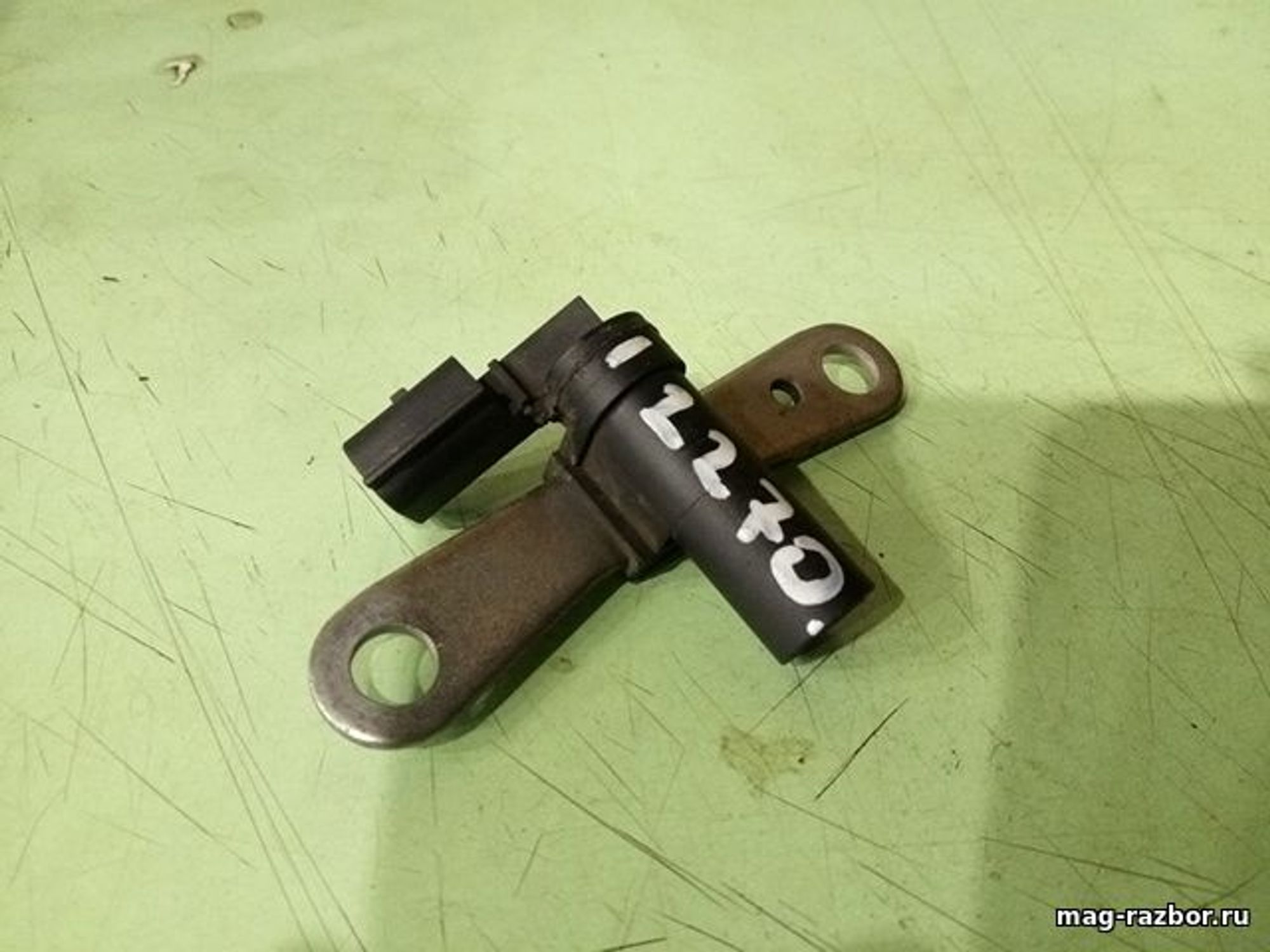 https://ycs.partsauto.market/partsauto-images/thmbs/userImages/d89d66a30f14dbad161fb7a986aa0fe5/part/6aec1f24-5c4e-4d6c-8ee0-0817d38c6ff2_1698390340381.jpg