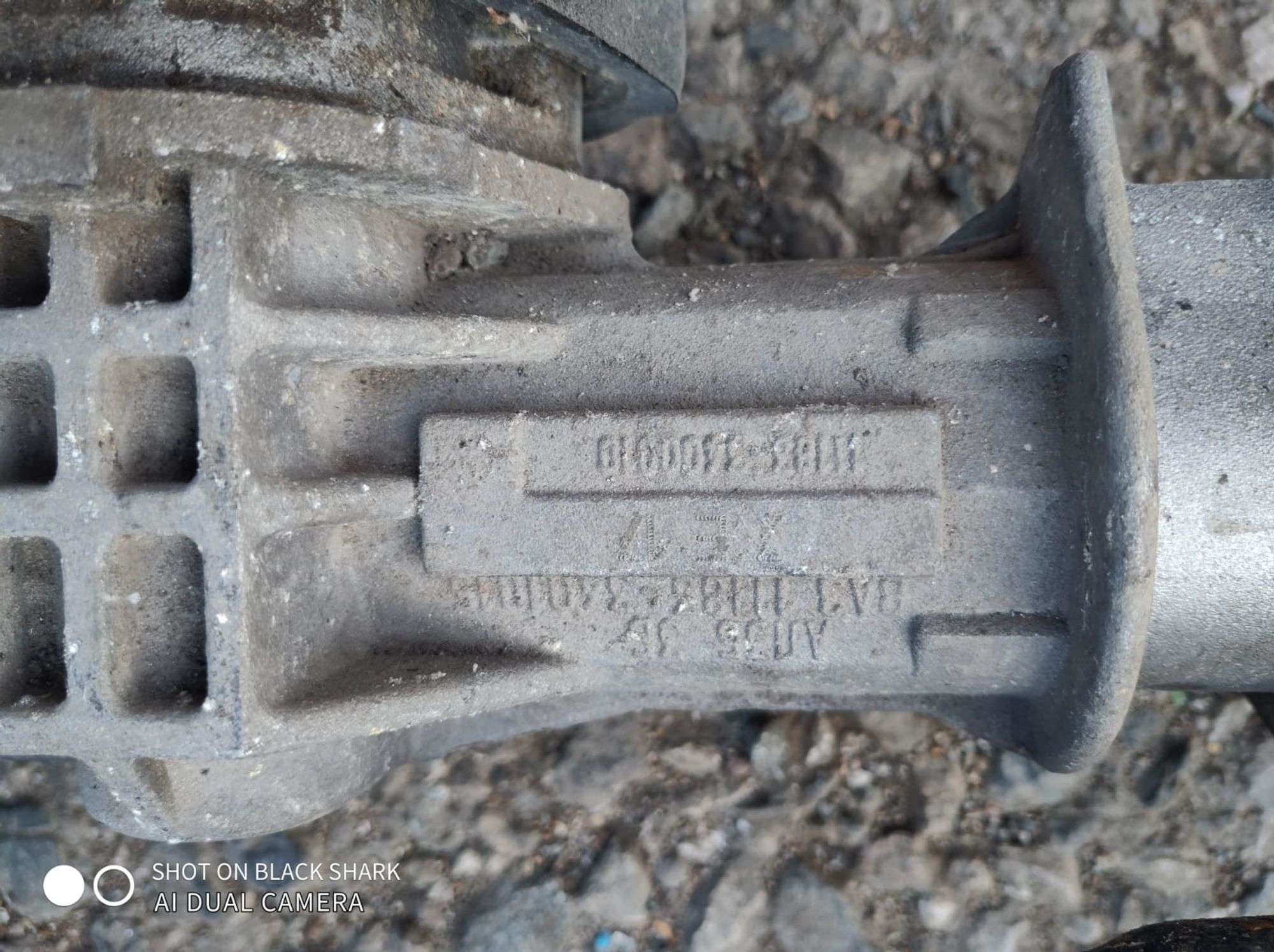 https://ycs.partsauto.market/partsauto-images/thmbs/userImages/d89d66a30f14dbad161fb7a986aa0fe5/part/6dcfa394-22b0-40f8-a6a8-7ae345eb22d9_1726072127200.jpg