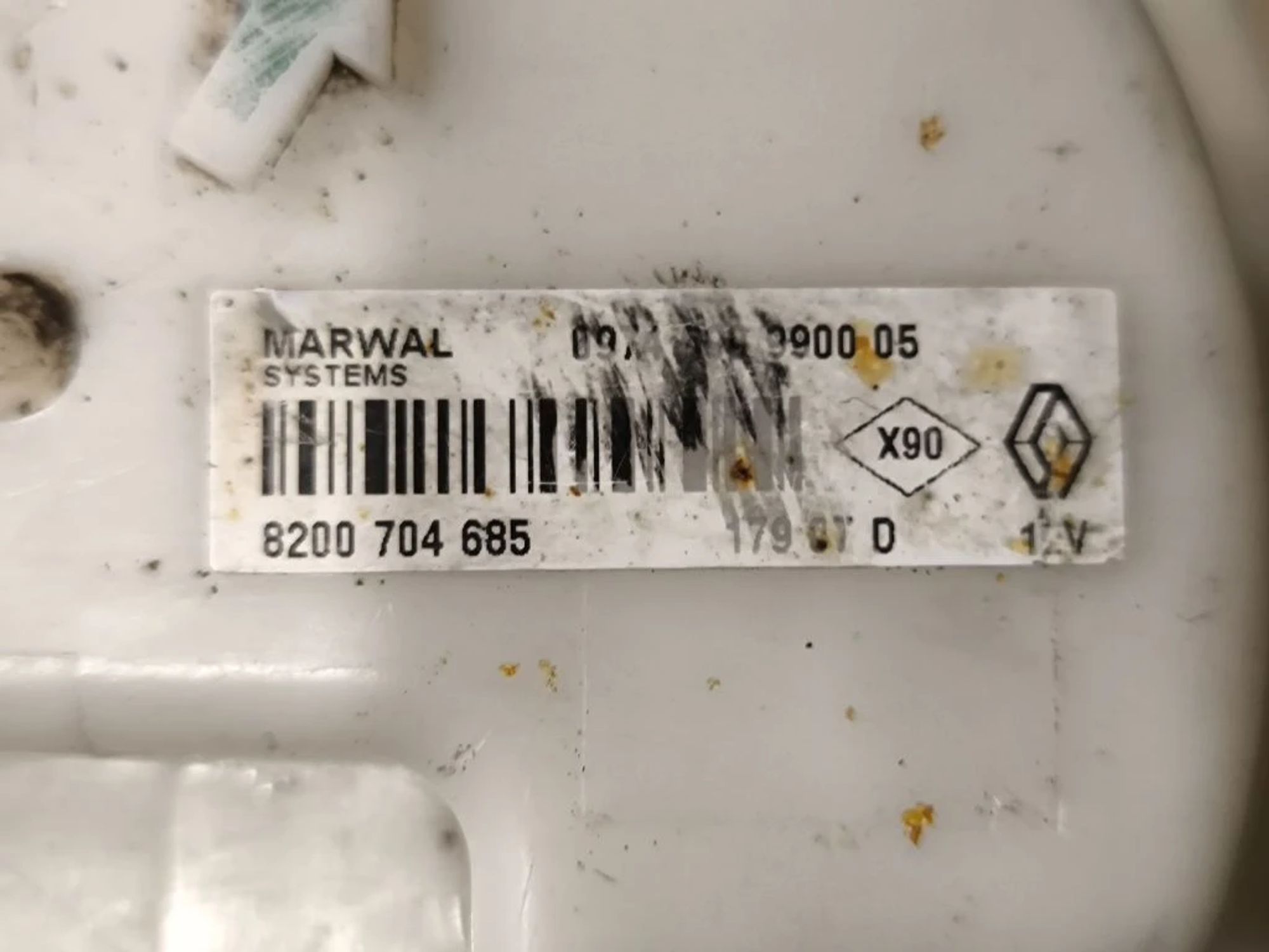 https://ycs.partsauto.market/partsauto-images/thmbs/userImages/d89d66a30f14dbad161fb7a986aa0fe5/part/6eadd5ab-f9d6-4c4c-9dd9-62456468993b_1777899161637.jpg