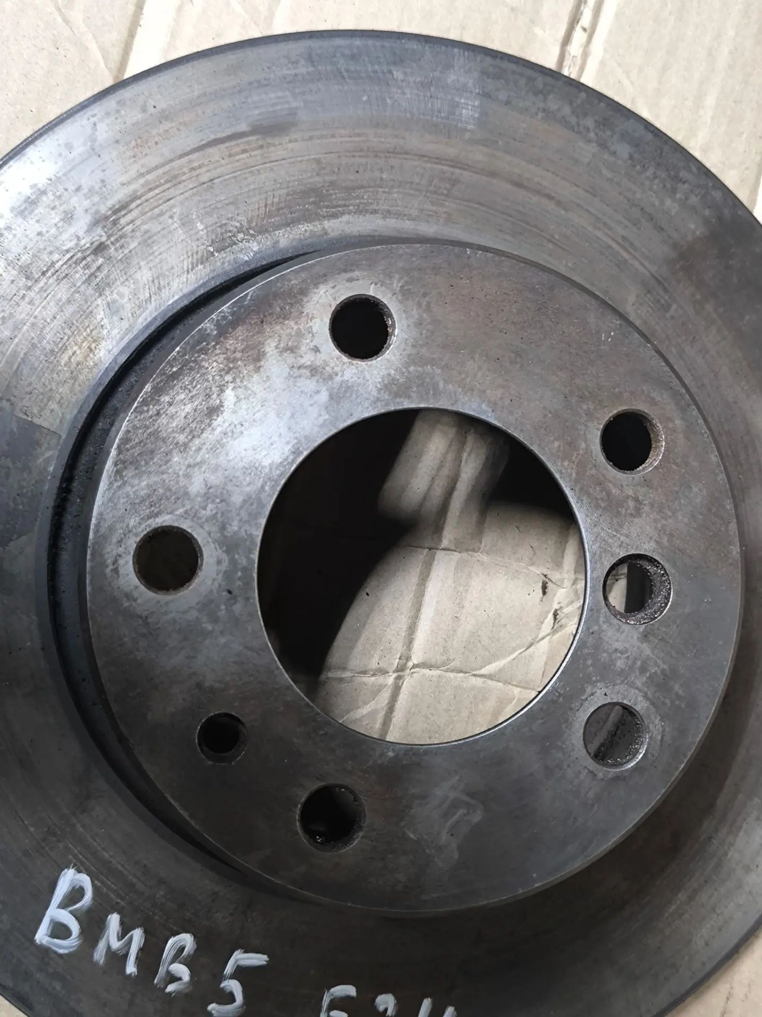 https://ycs.partsauto.market/partsauto-images/thmbs/userImages/d89d66a30f14dbad161fb7a986aa0fe5/part/6ee2d713-8891-4d51-a1d3-0050a836c318_1782832946417.jpg