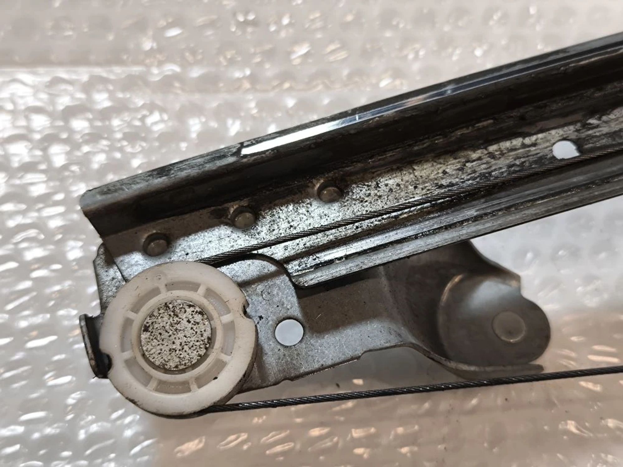 https://ycs.partsauto.market/partsauto-images/thmbs/userImages/d89d66a30f14dbad161fb7a986aa0fe5/part/6f606a68-4edd-4c9e-bf8c-c56471254626_1777883954345.jpg