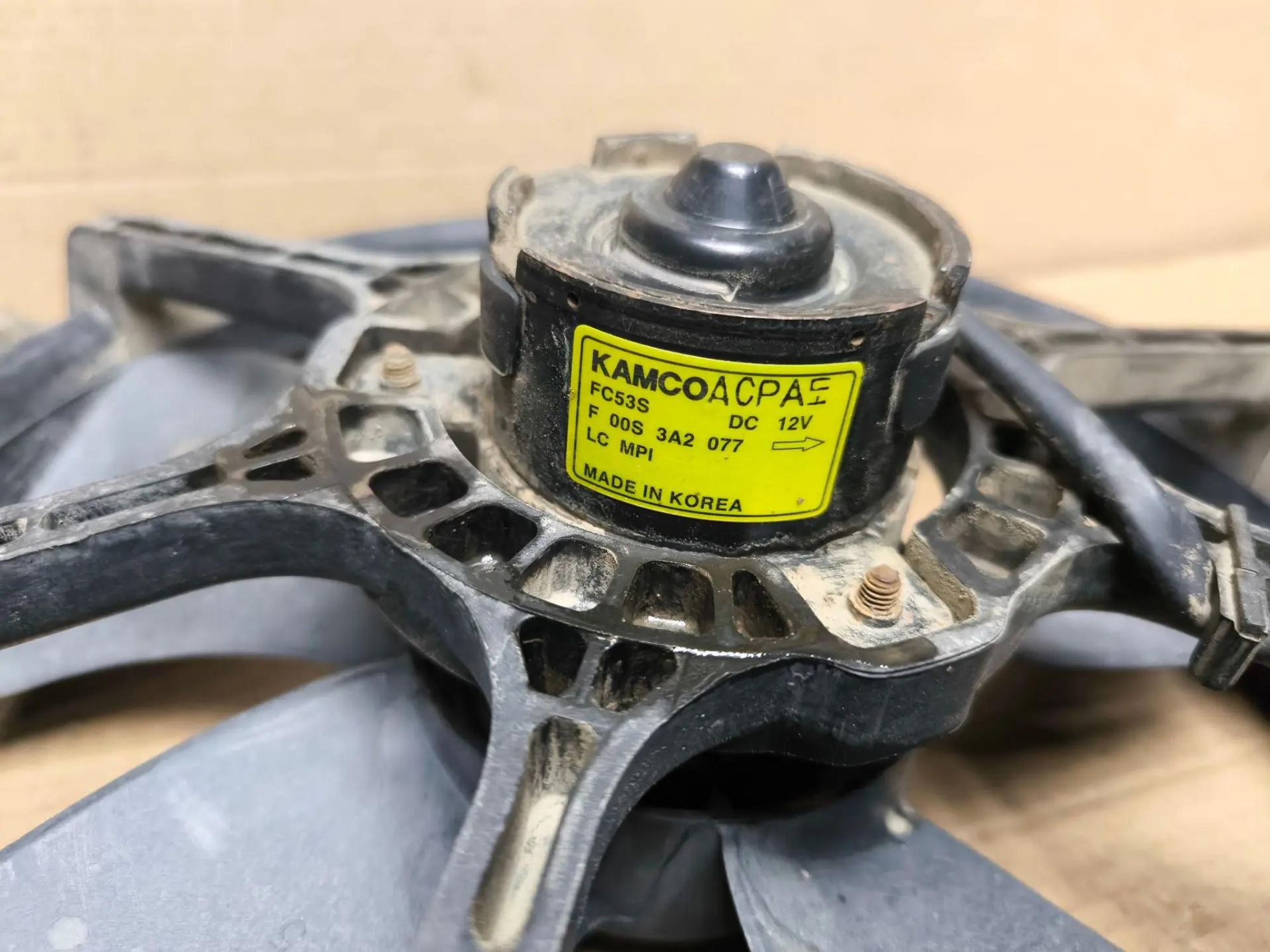 https://ycs.partsauto.market/partsauto-images/thmbs/userImages/d89d66a30f14dbad161fb7a986aa0fe5/part/7134e741-0243-4bc9-afac-0db1551b7032_1786941645765.jpg