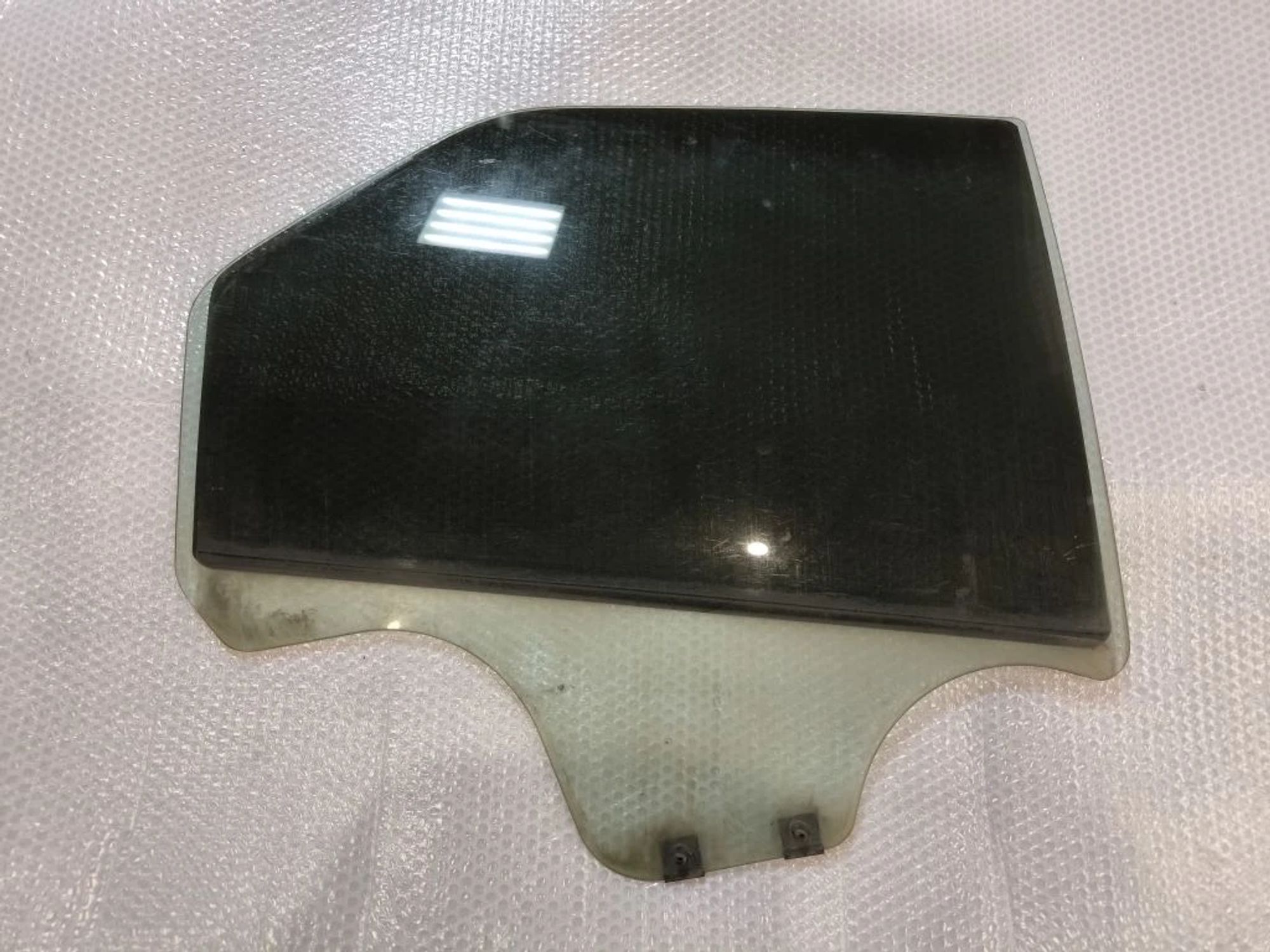 https://ycs.partsauto.market/partsauto-images/thmbs/userImages/d89d66a30f14dbad161fb7a986aa0fe5/part/739f3184-7824-4e32-9389-26abd852d57d_1777792197240.jpg