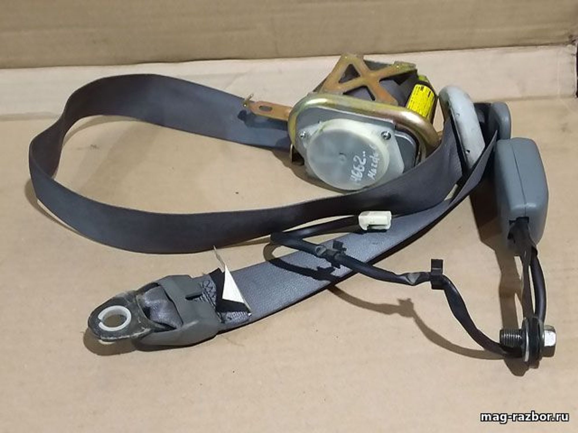 https://ycs.partsauto.market/partsauto-images/thmbs/userImages/d89d66a30f14dbad161fb7a986aa0fe5/part/73fc54c9-fa76-4ef9-9701-c0f0456e5131_1714726036276.jpg