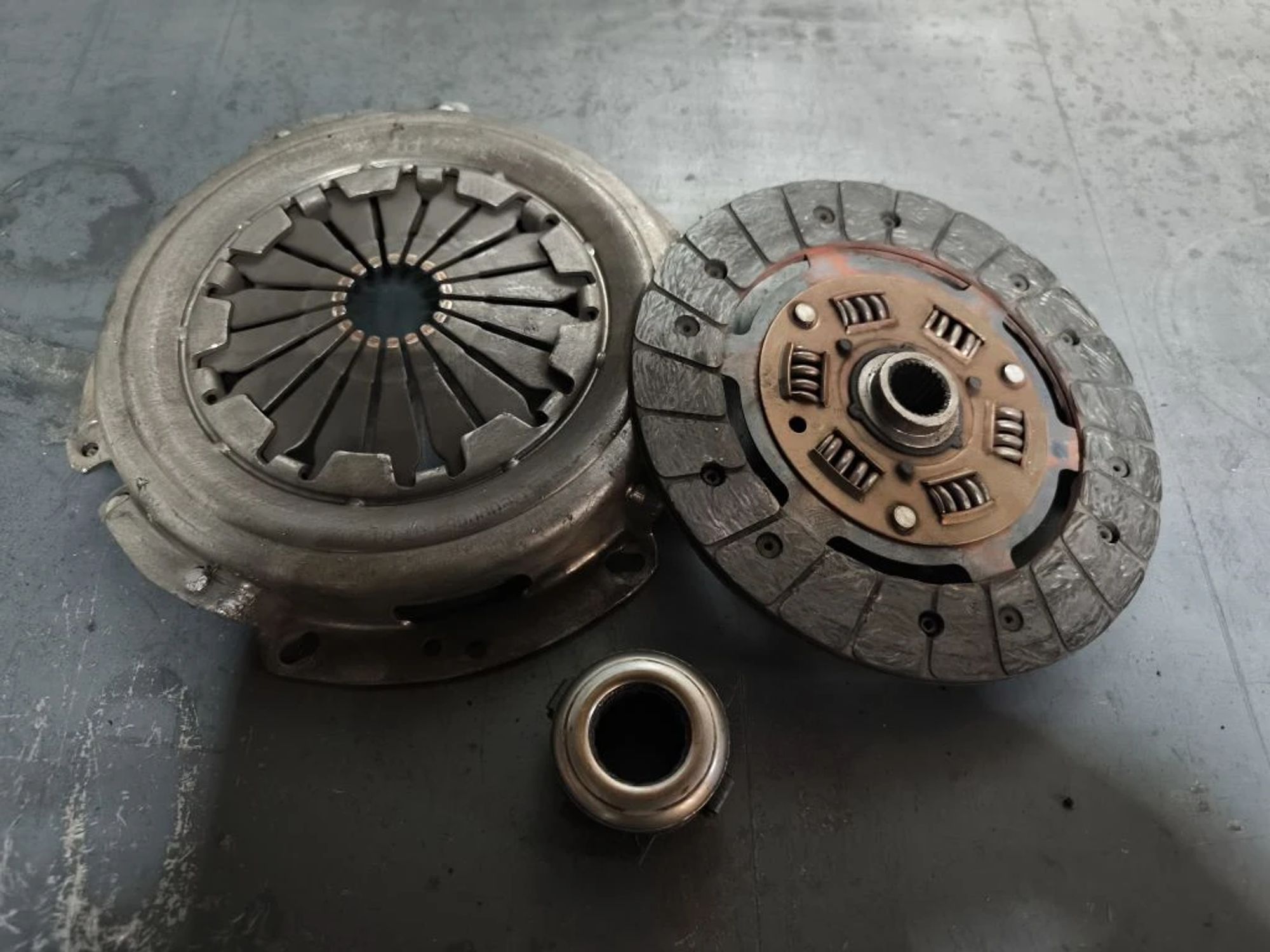 https://ycs.partsauto.market/partsauto-images/thmbs/userImages/d89d66a30f14dbad161fb7a986aa0fe5/part/74fc38a1-5758-4ab4-b7a2-04bf2db2aa1b_1780232147438.jpg