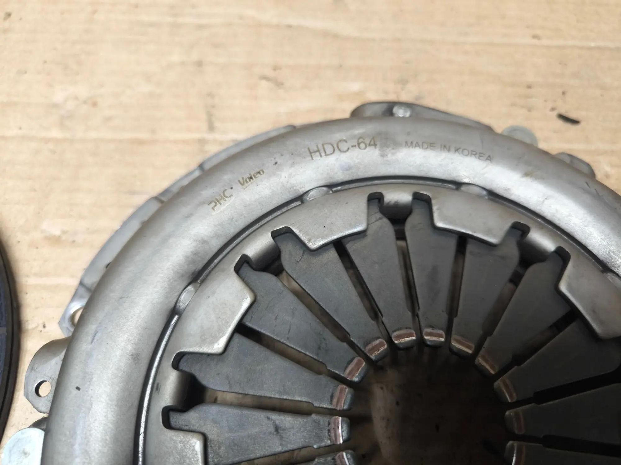 https://ycs.partsauto.market/partsauto-images/thmbs/userImages/d89d66a30f14dbad161fb7a986aa0fe5/part/77da0653-1e4d-43c7-a7c5-966a3d76762e_1787033060817.jpg
