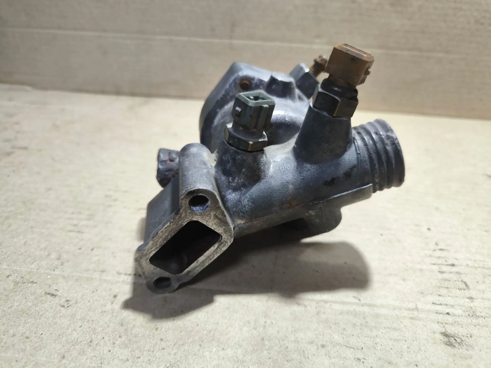 https://ycs.partsauto.market/partsauto-images/thmbs/userImages/d89d66a30f14dbad161fb7a986aa0fe5/part/78f147be-c25e-4a96-81d9-76c29df301ed_1783050844266.jpg