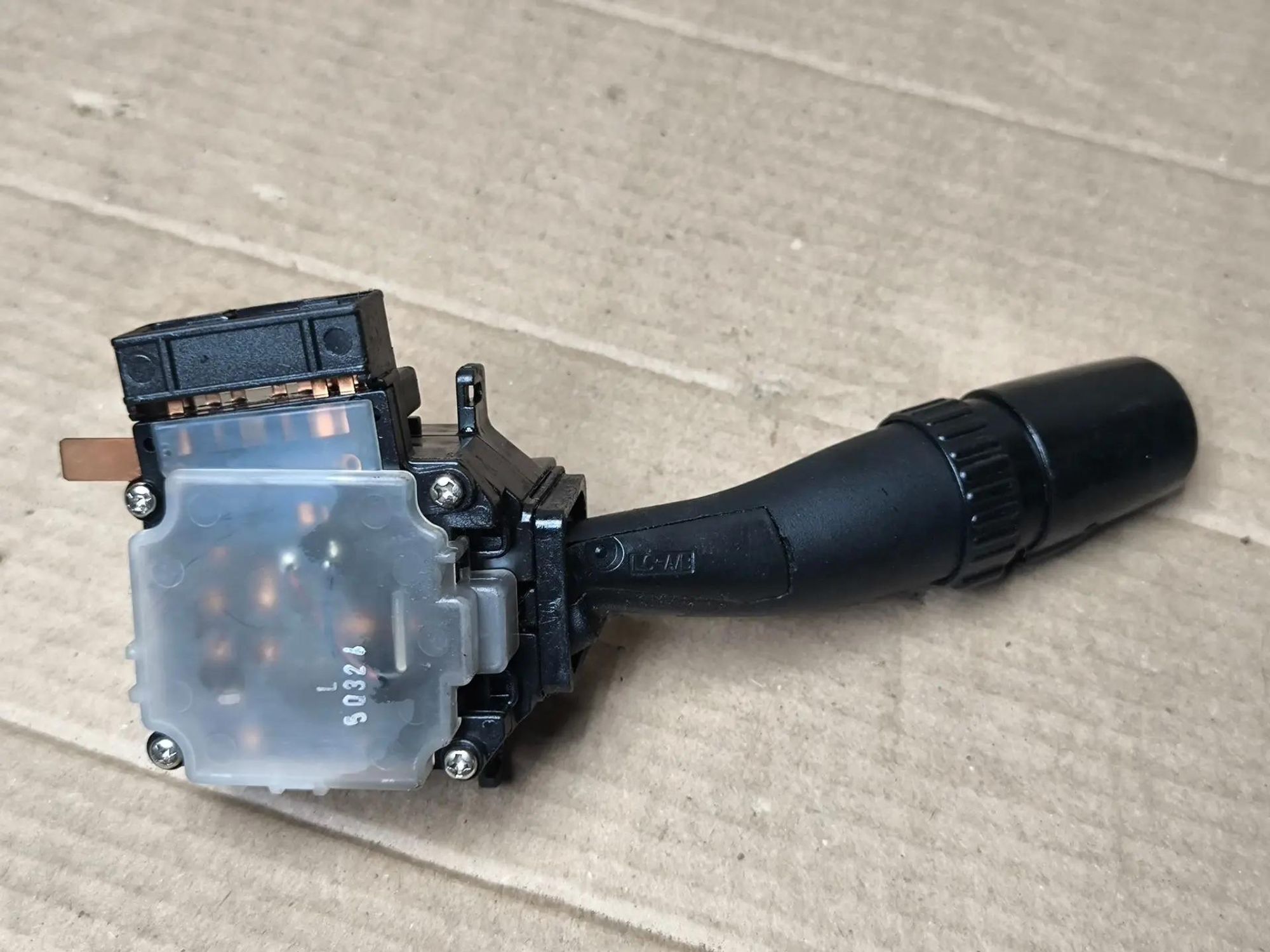 https://ycs.partsauto.market/partsauto-images/thmbs/userImages/d89d66a30f14dbad161fb7a986aa0fe5/part/7918dc7a-9741-4a20-ab6b-768f87c49fc3_1786266229580.jpg