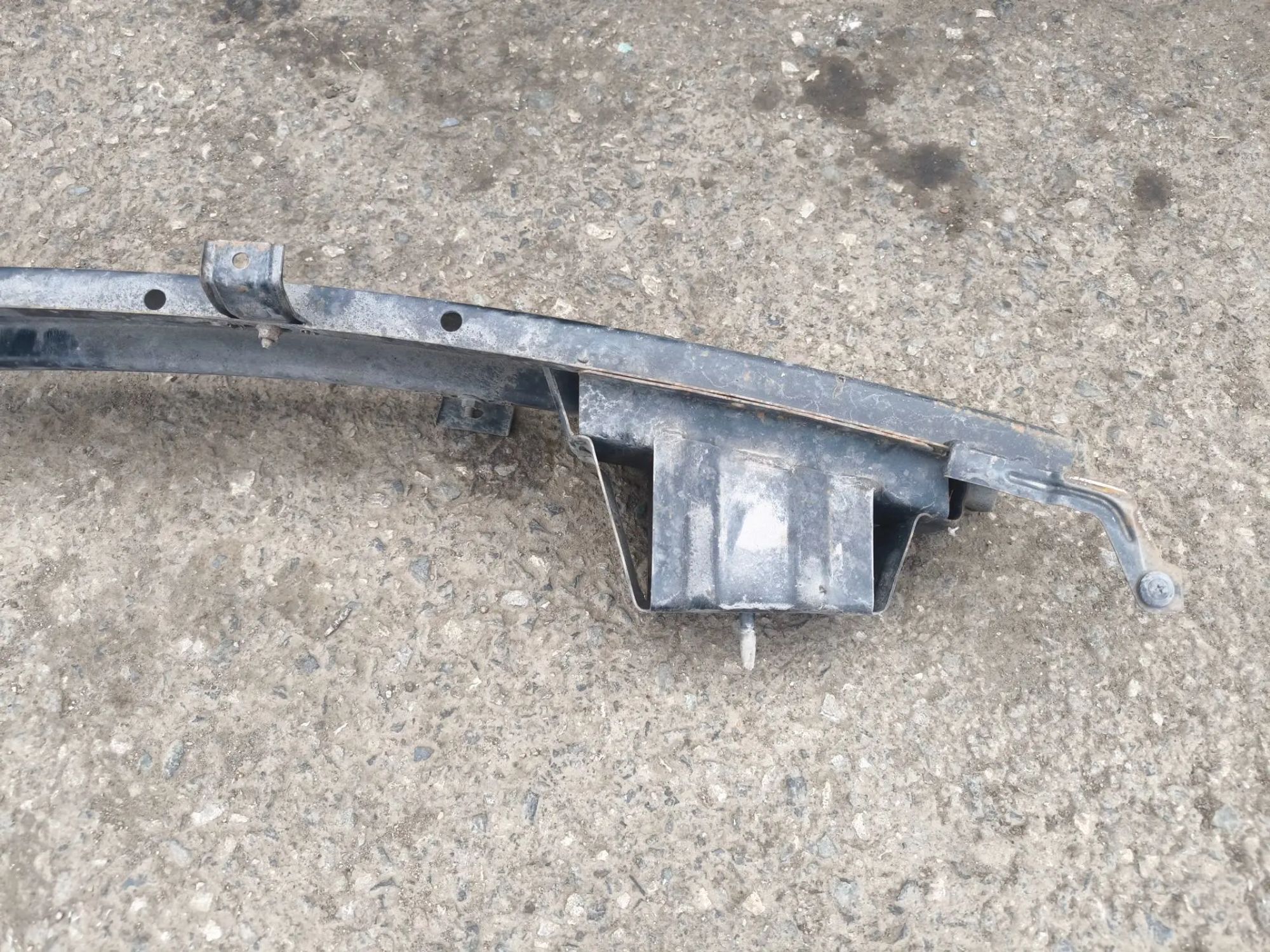 https://ycs.partsauto.market/partsauto-images/thmbs/userImages/d89d66a30f14dbad161fb7a986aa0fe5/part/7befe9ed-d6dc-4ac1-a56c-92ab6941ee78_1785384335769.jpg