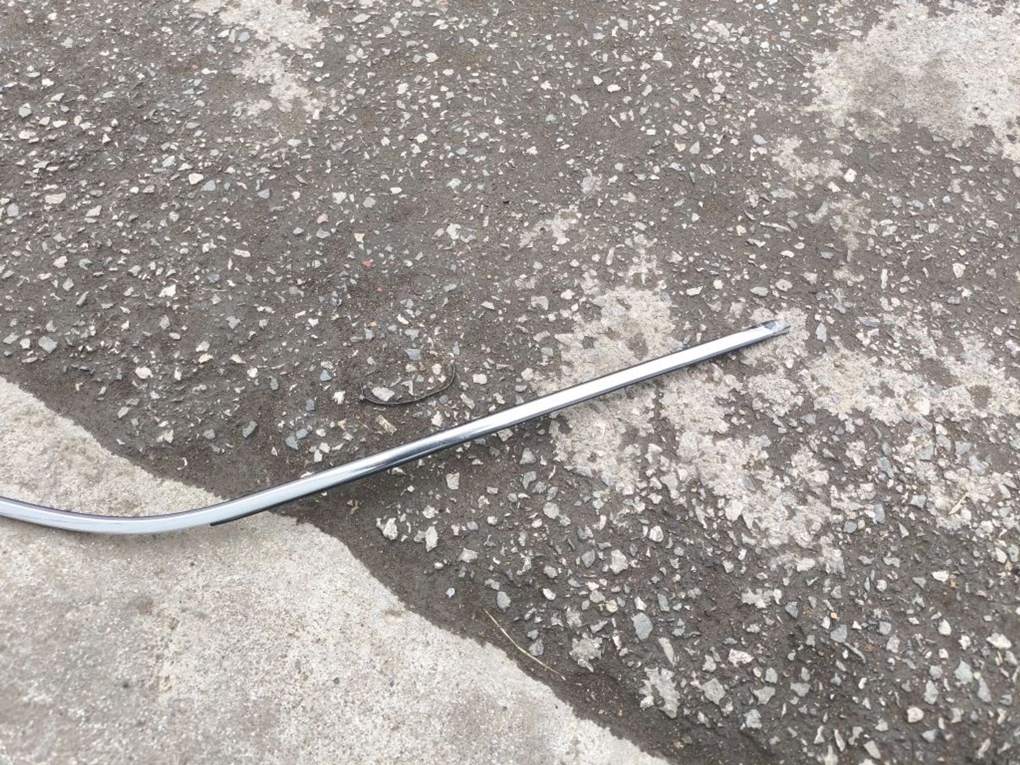 https://ycs.partsauto.market/partsauto-images/thmbs/userImages/d89d66a30f14dbad161fb7a986aa0fe5/part/7c0de2a5-9789-4f5e-a3d9-2095a657dc8b_1781067116114.jpg