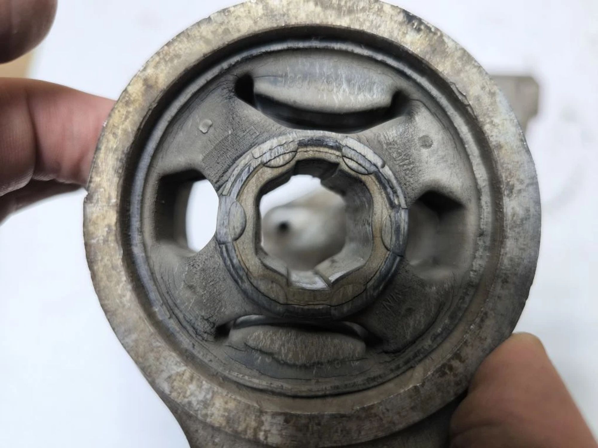 https://ycs.partsauto.market/partsauto-images/thmbs/userImages/d89d66a30f14dbad161fb7a986aa0fe5/part/7c31fec7-161b-45f0-813e-06aa4d49597a_1776685499324.jpg