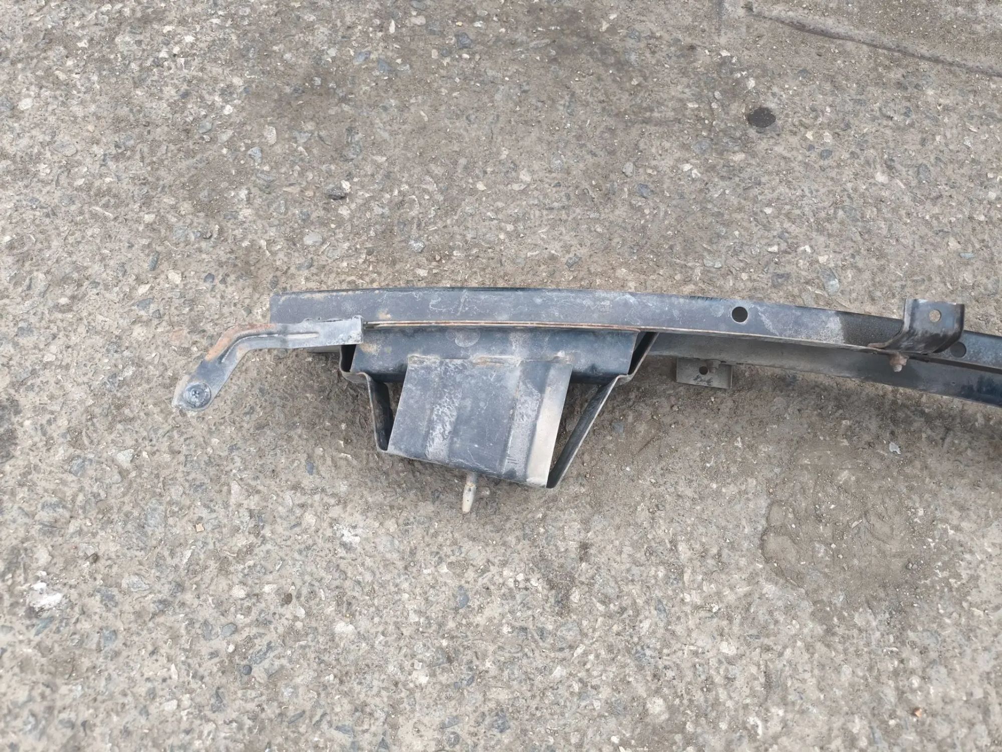 https://ycs.partsauto.market/partsauto-images/thmbs/userImages/d89d66a30f14dbad161fb7a986aa0fe5/part/7cf61e8d-79c9-4409-bb01-41dd0f624d53_1785384336006.jpg