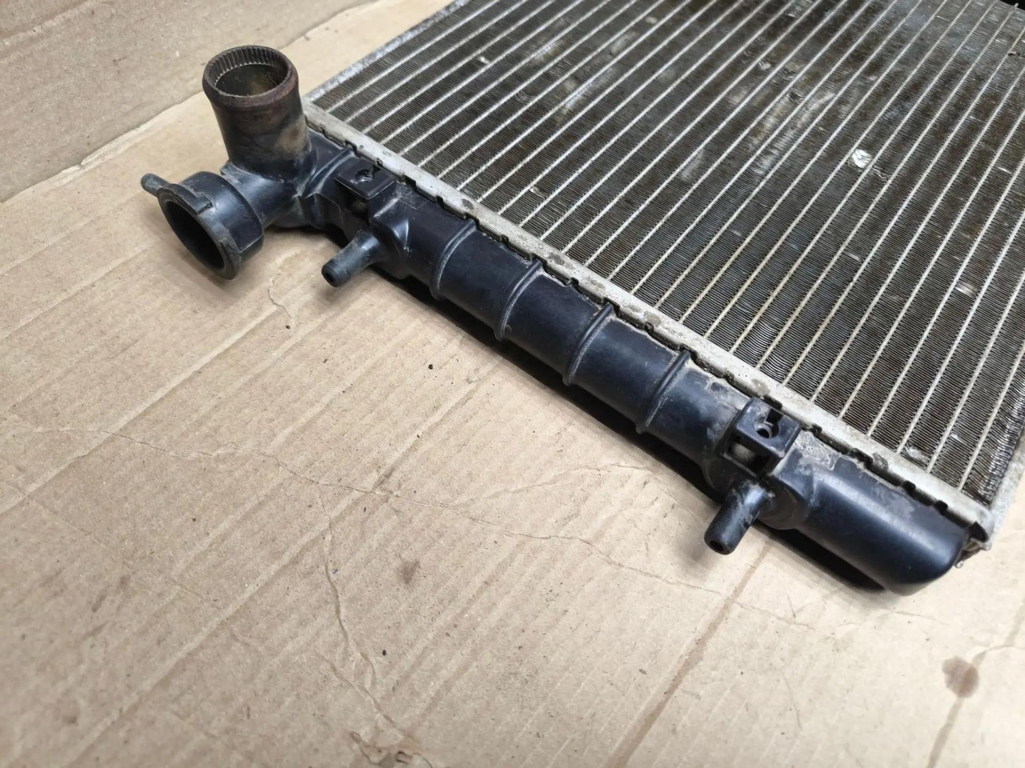 https://ycs.partsauto.market/partsauto-images/thmbs/userImages/d89d66a30f14dbad161fb7a986aa0fe5/part/7d1ac936-a8f2-4f2a-a284-7c5d239371ca_1786884932602.jpg