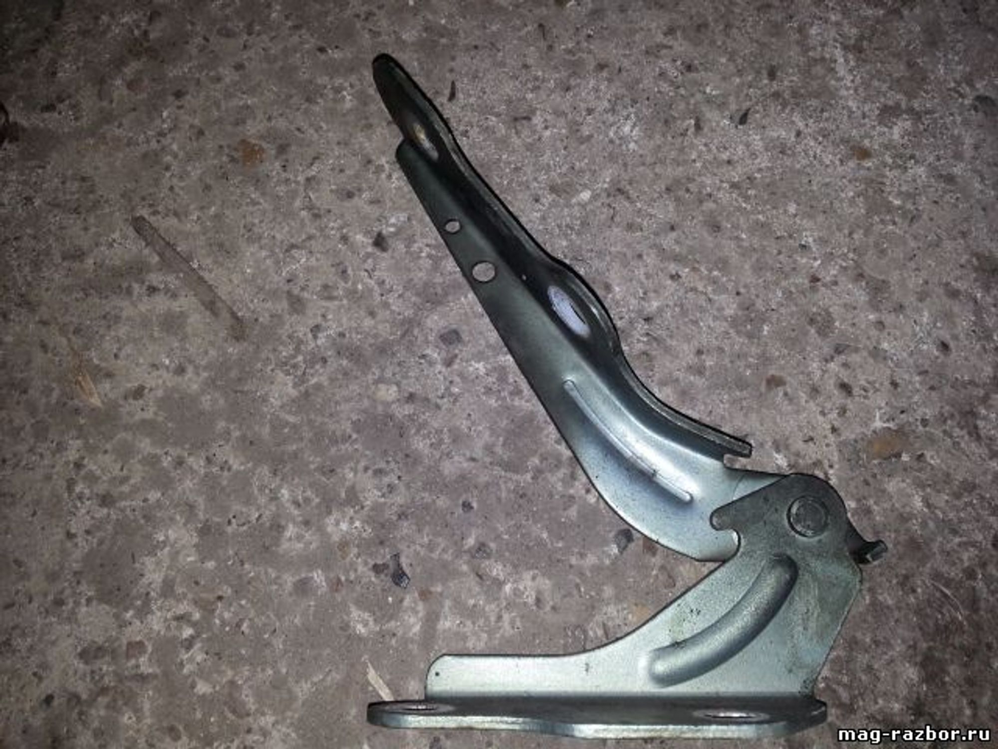 https://ycs.partsauto.market/partsauto-images/thmbs/userImages/d89d66a30f14dbad161fb7a986aa0fe5/part/7db77668-21e0-4921-affb-5e03a49a8fb9_1693663404401.jpg