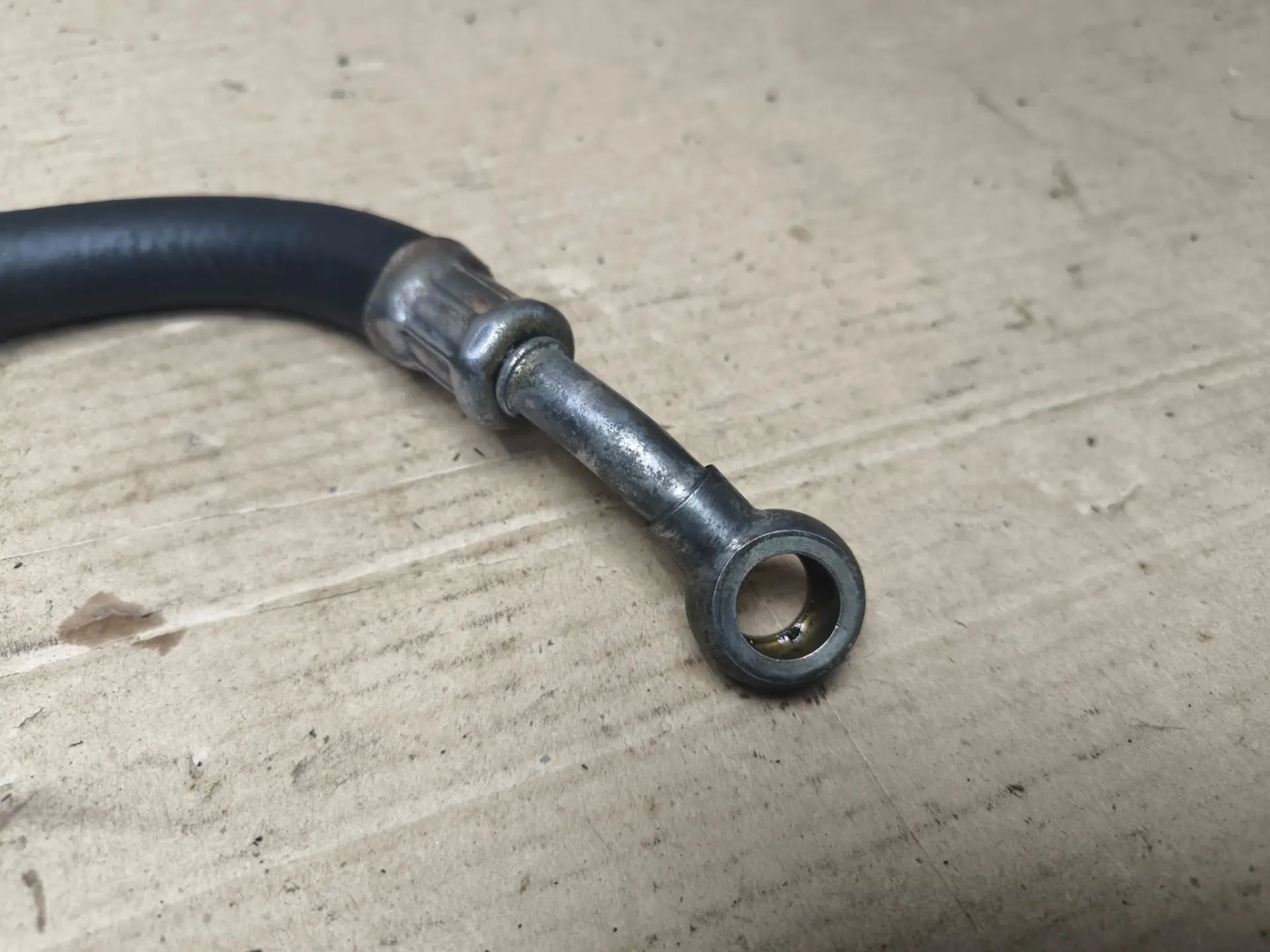 https://ycs.partsauto.market/partsauto-images/thmbs/userImages/d89d66a30f14dbad161fb7a986aa0fe5/part/7f2bb066-07a9-4e72-9c0a-e983e3fa9fcb_1783527092206.jpg