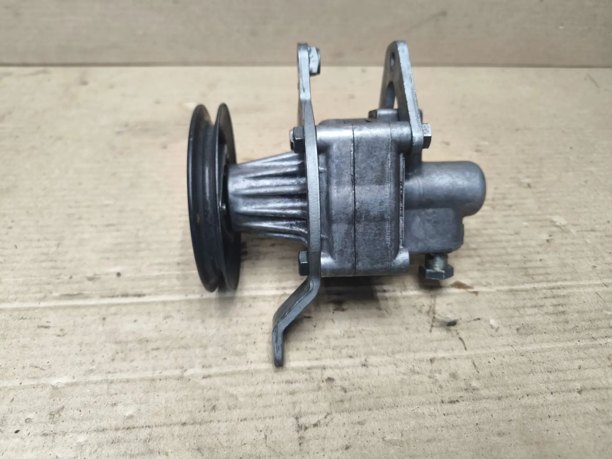 https://ycs.partsauto.market/partsauto-images/thmbs/userImages/d89d66a30f14dbad161fb7a986aa0fe5/part/7f36f1d0-2f51-4b70-87cb-2ec5a28dac42_1783526450502.jpg