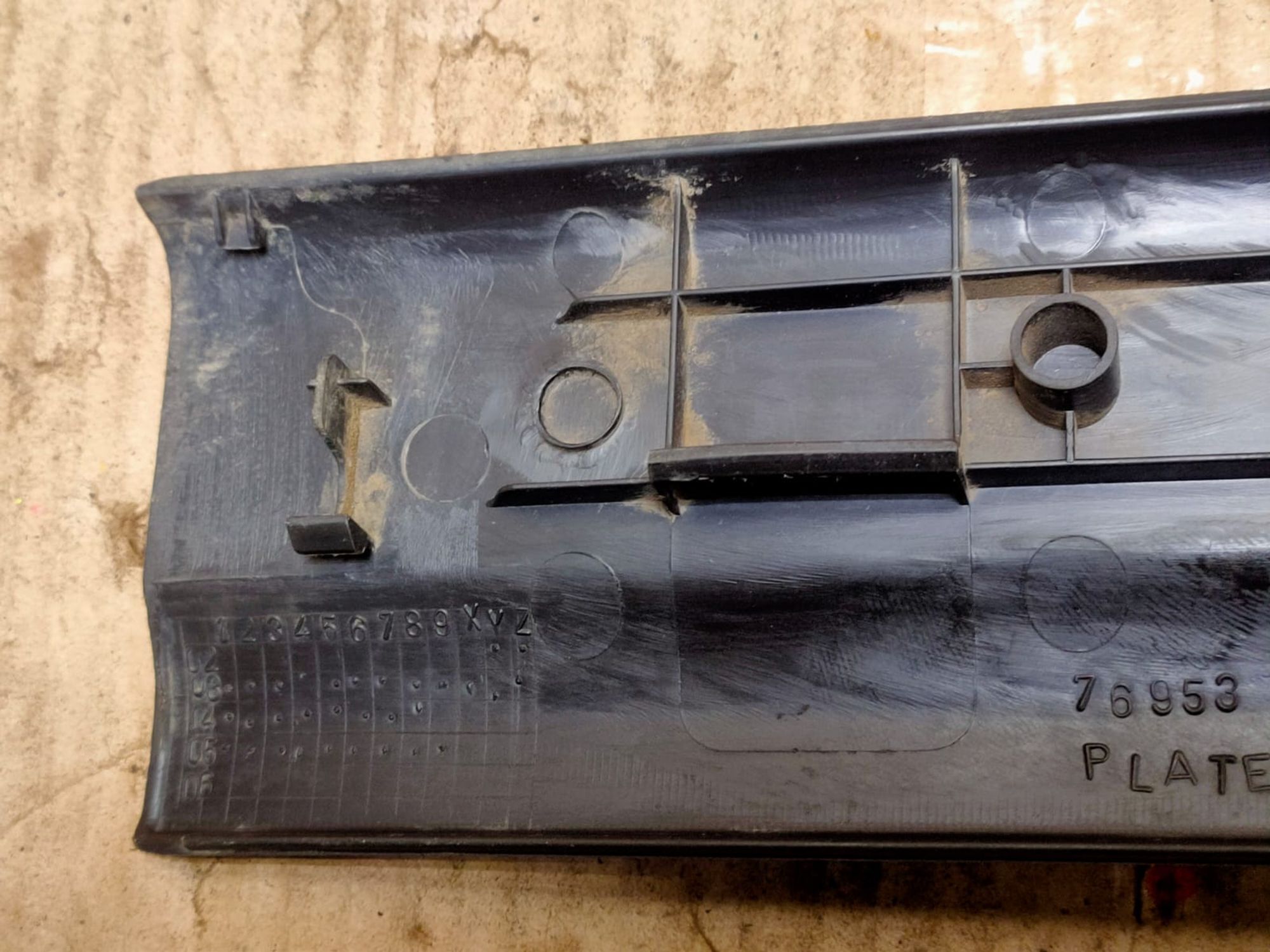 https://ycs.partsauto.market/partsauto-images/thmbs/userImages/d89d66a30f14dbad161fb7a986aa0fe5/part/7f88caa9-1826-4d9a-85b4-08aac1f6105c_1746285580836.jpg