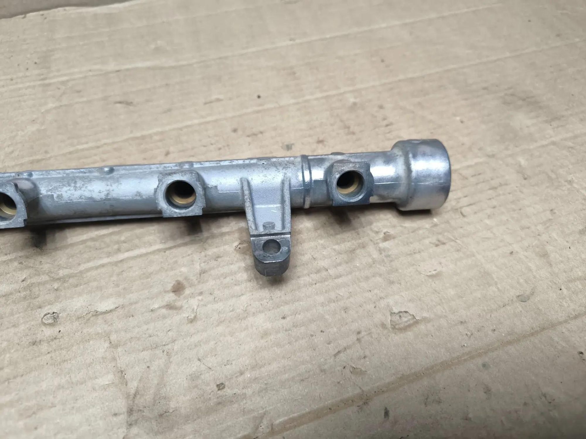 https://ycs.partsauto.market/partsauto-images/thmbs/userImages/d89d66a30f14dbad161fb7a986aa0fe5/part/7fb90150-a0a1-4588-8df3-482521fc5cde_1786883129056.jpg
