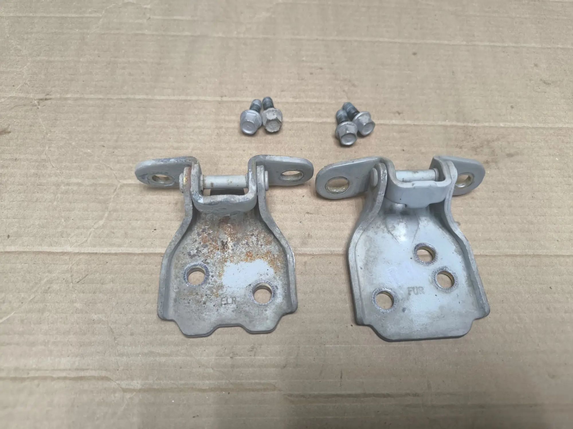 https://ycs.partsauto.market/partsauto-images/thmbs/userImages/d89d66a30f14dbad161fb7a986aa0fe5/part/802b25f0-d79b-42ed-9e25-61d539ef942f_1785560134995.jpg
