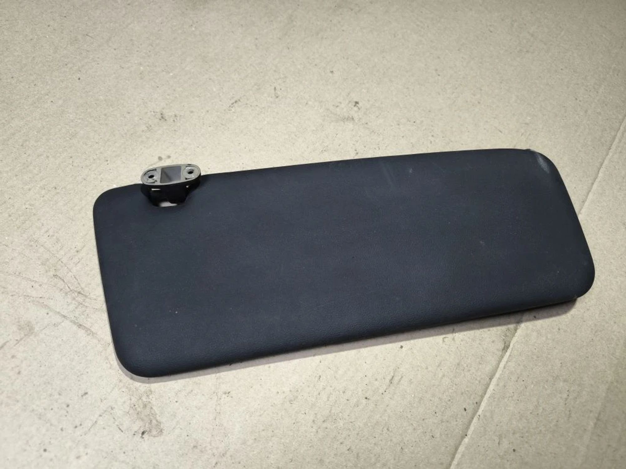 https://ycs.partsauto.market/partsauto-images/thmbs/userImages/d89d66a30f14dbad161fb7a986aa0fe5/part/8045e108-36b8-45d6-bcd6-62fa03f99297_1780575399523.jpg