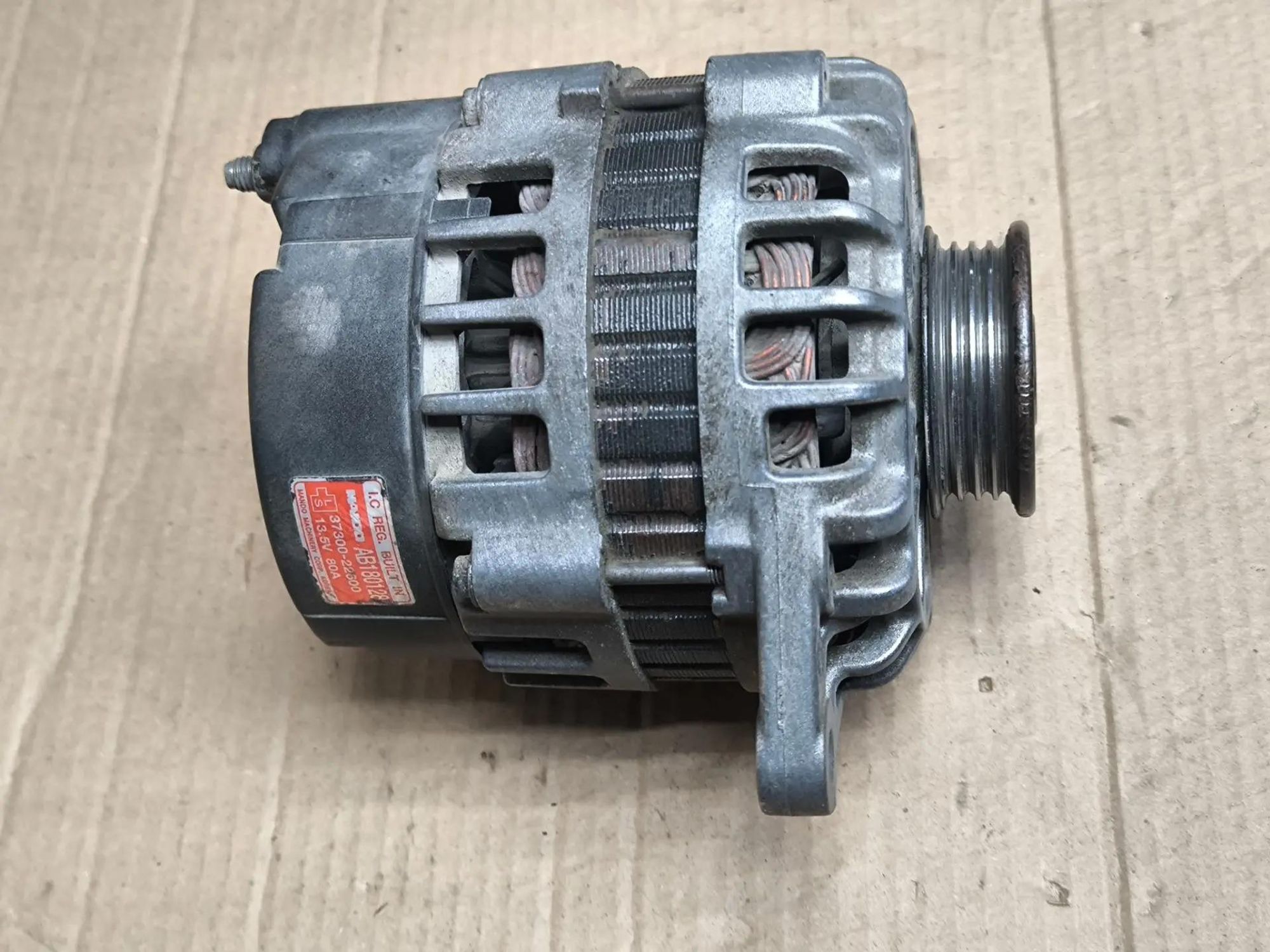 https://ycs.partsauto.market/partsauto-images/thmbs/userImages/d89d66a30f14dbad161fb7a986aa0fe5/part/861c127c-4b00-454f-b548-653b59382288_1786118853230.jpg