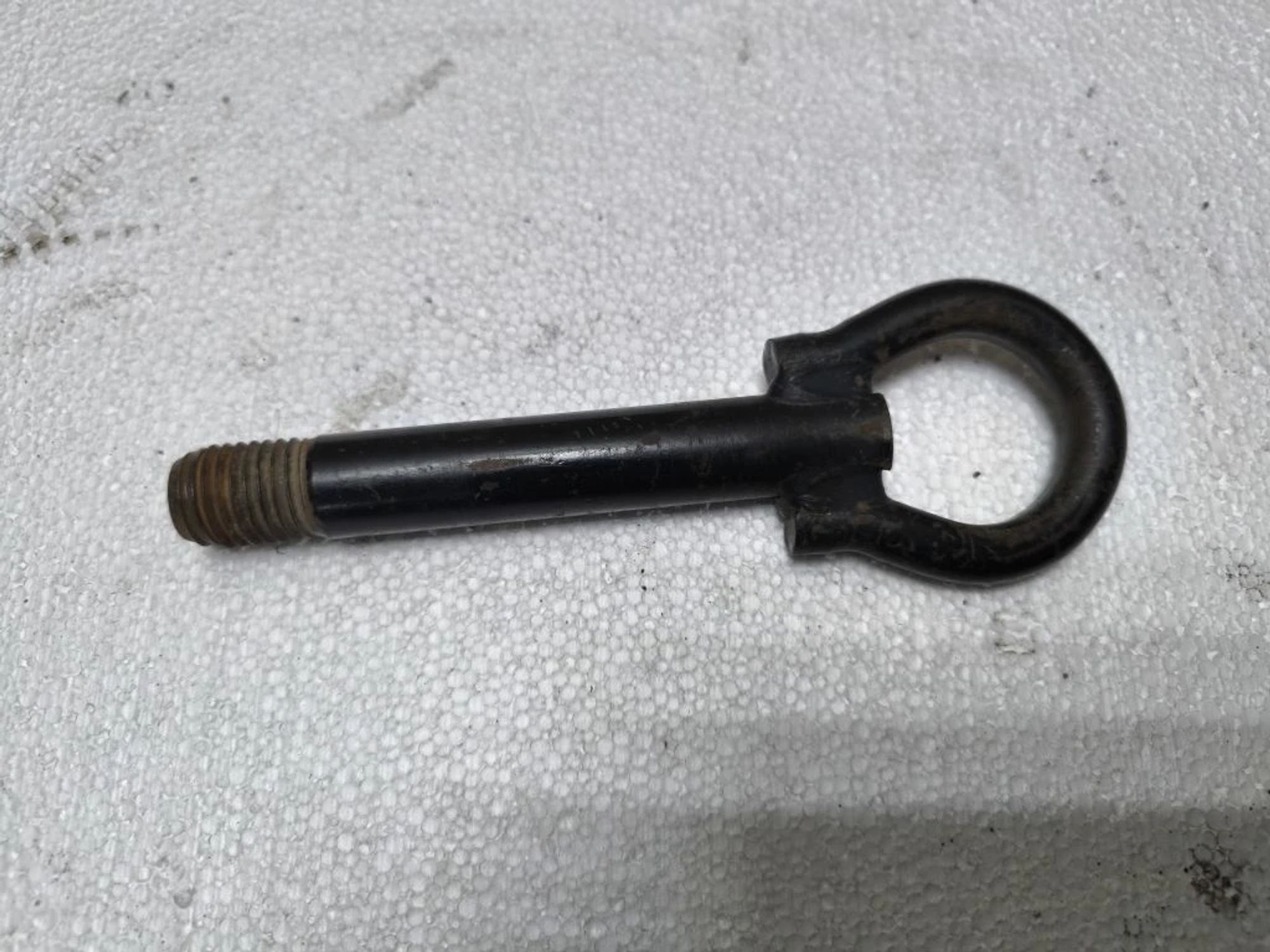 https://ycs.partsauto.market/partsauto-images/thmbs/userImages/d89d66a30f14dbad161fb7a986aa0fe5/part/86233275-a5cf-423b-8ac1-c616f8a004ea_1776071753307.jpg