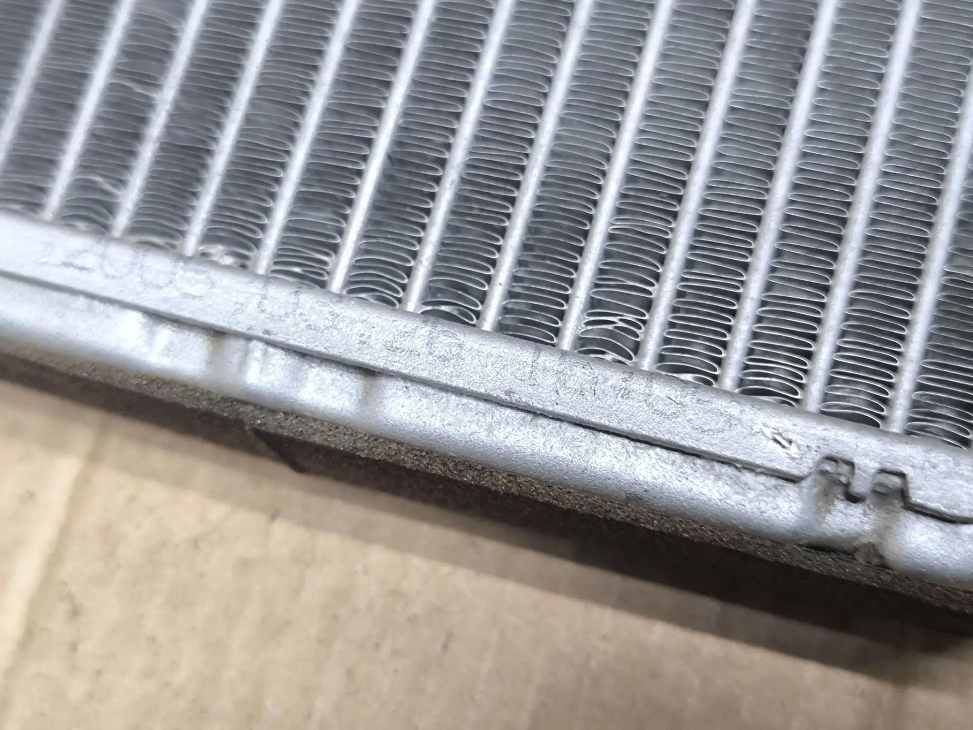 https://ycs.partsauto.market/partsauto-images/thmbs/userImages/d89d66a30f14dbad161fb7a986aa0fe5/part/86242009-cffb-42c6-8622-e37e72a41d01_1786261367927.jpg