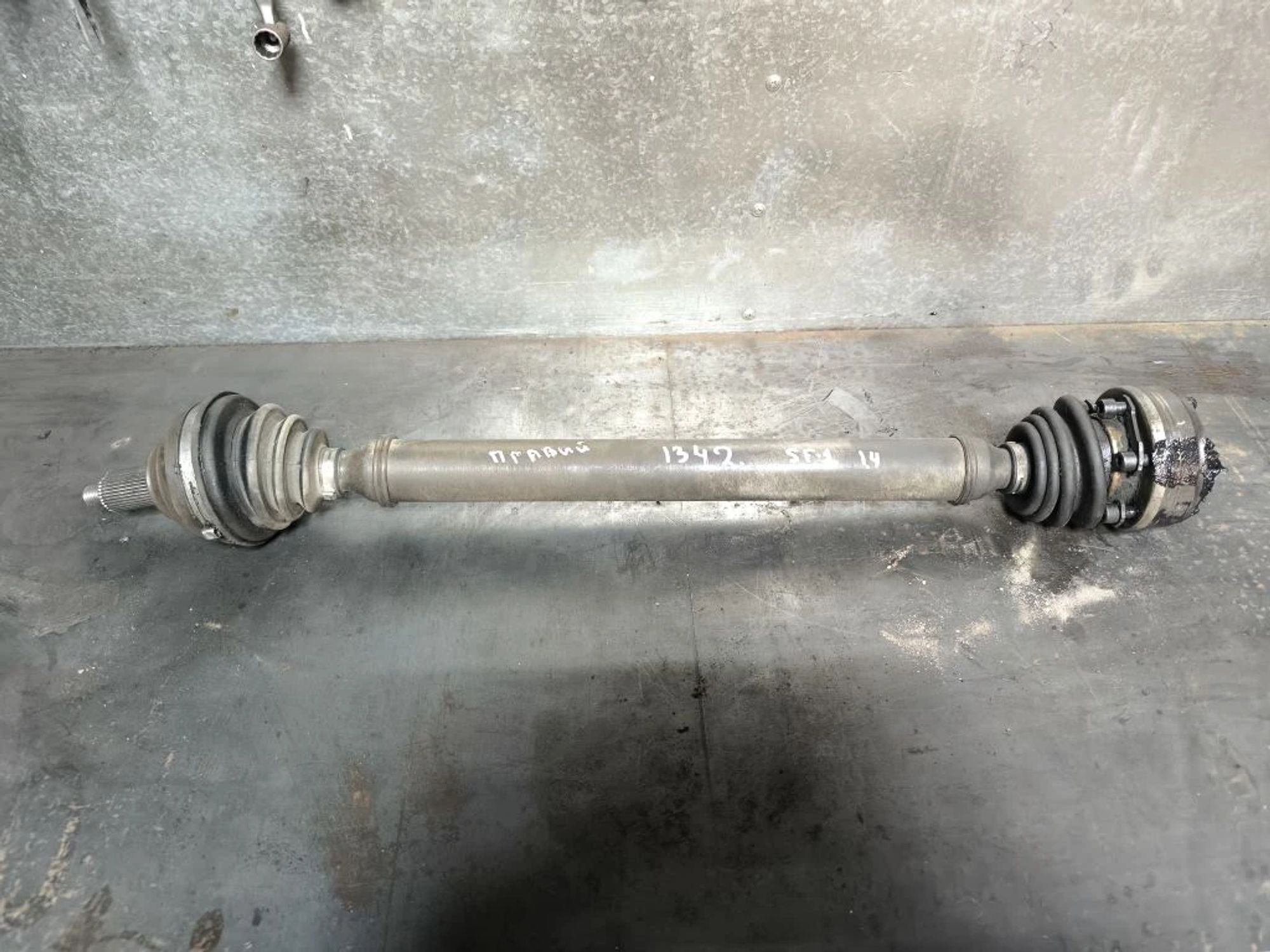 https://ycs.partsauto.market/partsauto-images/thmbs/userImages/d89d66a30f14dbad161fb7a986aa0fe5/part/869b404d-f5a1-4862-acca-1c7c8bde9fa7_1776846461412.jpg
