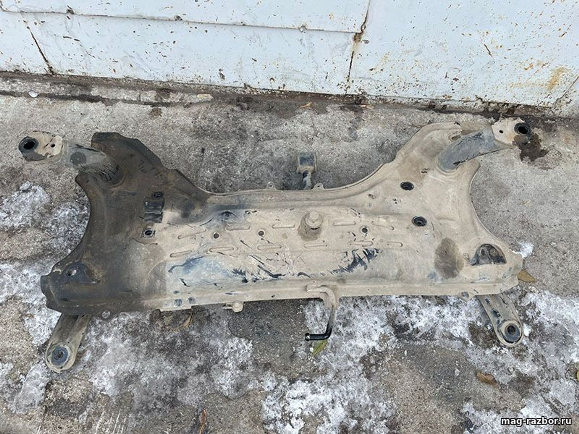 https://ycs.partsauto.market/partsauto-images/thmbs/userImages/d89d66a30f14dbad161fb7a986aa0fe5/part/87fd57ee-3d03-4495-9173-5a70280f6141_1712500169303.jpg