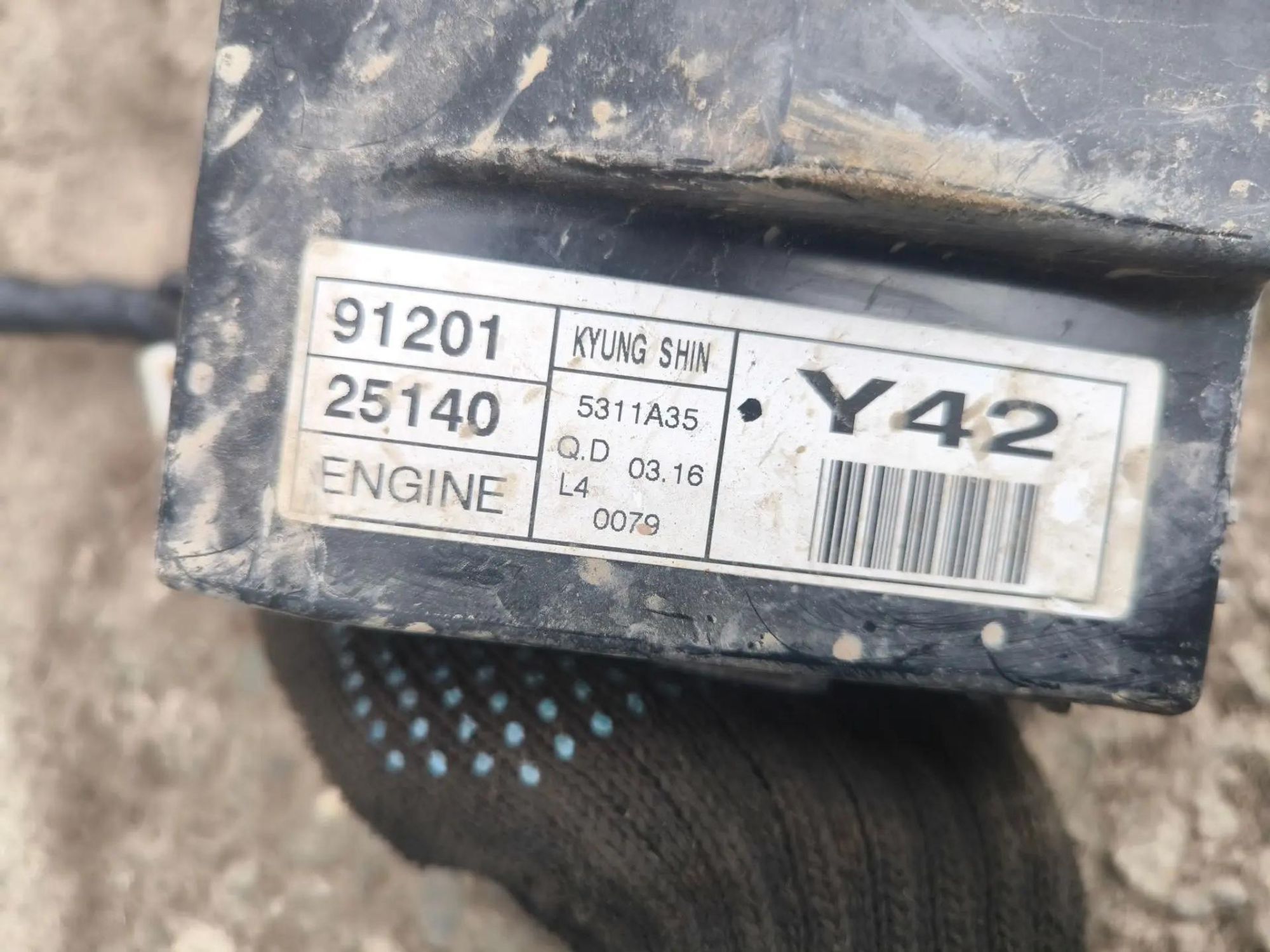 https://ycs.partsauto.market/partsauto-images/thmbs/userImages/d89d66a30f14dbad161fb7a986aa0fe5/part/886ff785-53a8-4820-b04f-f0c50892f4f5_1786882922094.jpg
