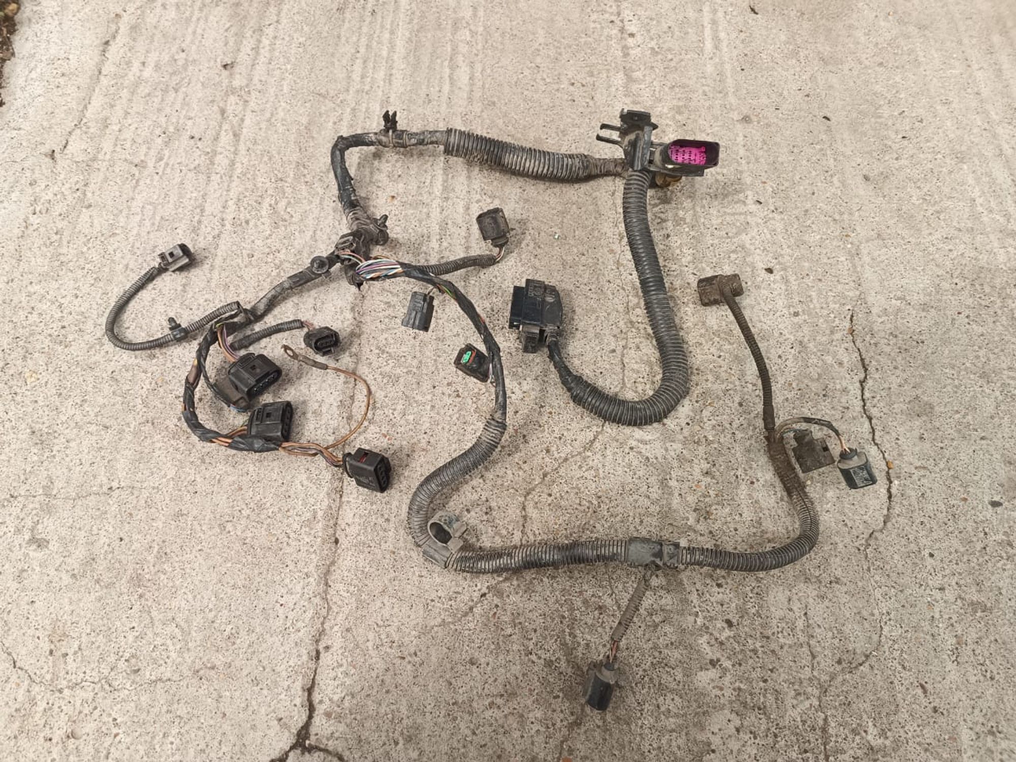 https://ycs.partsauto.market/partsauto-images/thmbs/userImages/d89d66a30f14dbad161fb7a986aa0fe5/part/89ed490f-afd5-4cc1-a0c8-ce69a82ad493_1721113788338.jpg
