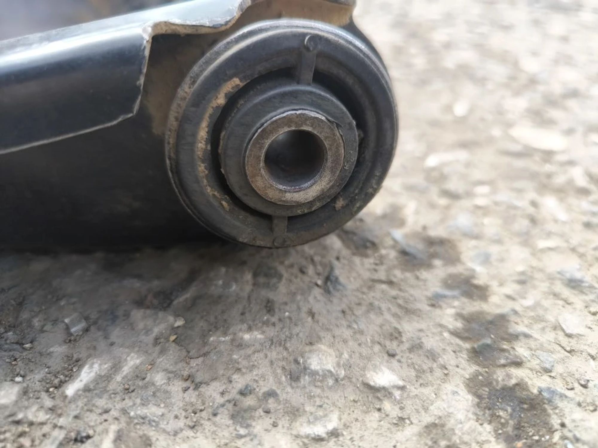 https://ycs.partsauto.market/partsauto-images/thmbs/userImages/d89d66a30f14dbad161fb7a986aa0fe5/part/8bea6006-9e0f-4138-bcfd-300d5f4f62e8_1780408600557.jpg