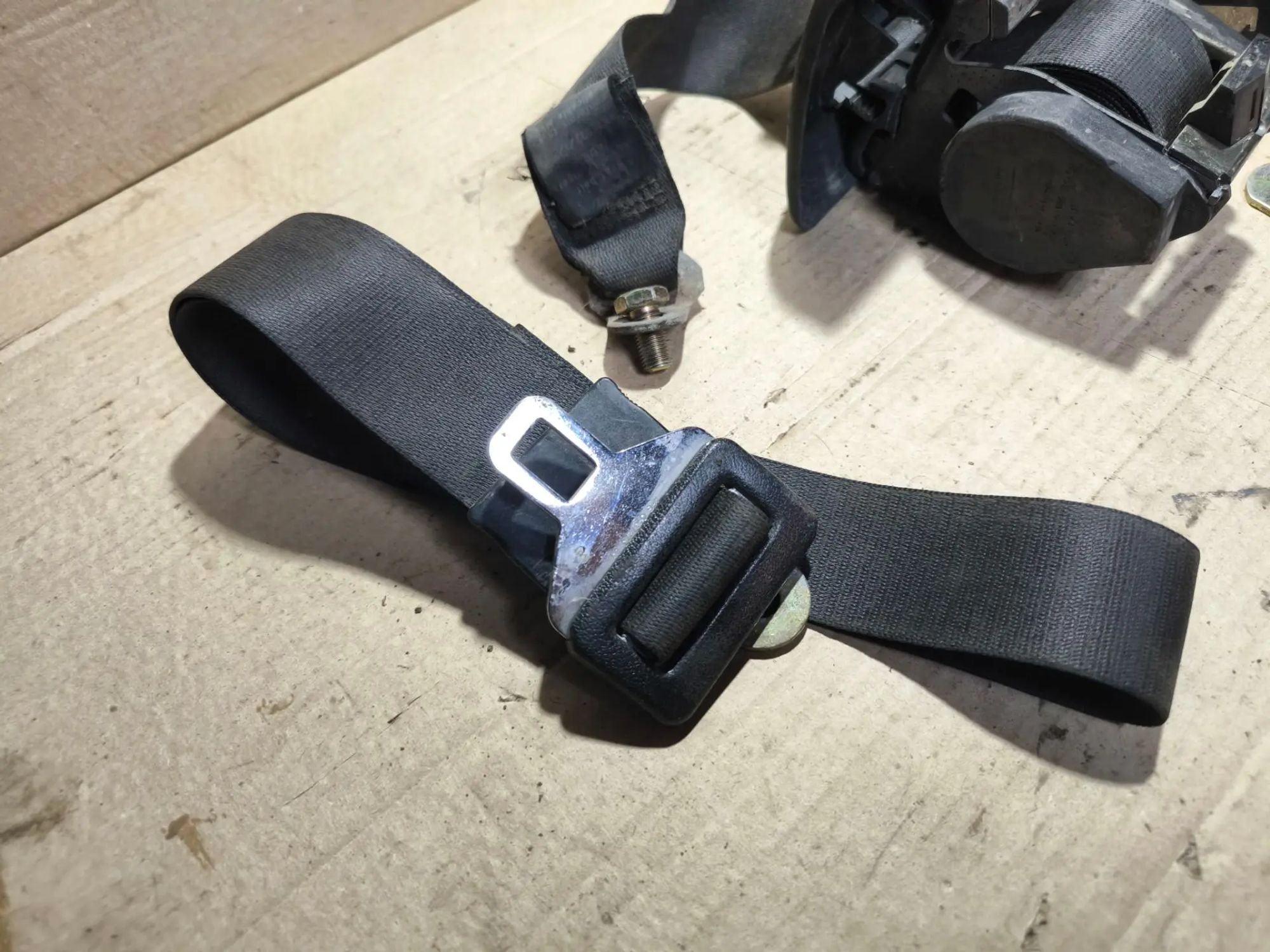 https://ycs.partsauto.market/partsauto-images/thmbs/userImages/d89d66a30f14dbad161fb7a986aa0fe5/part/8c2d09dc-d9fa-47d2-89c7-a4ab78f9c7af_1783525324771.jpg