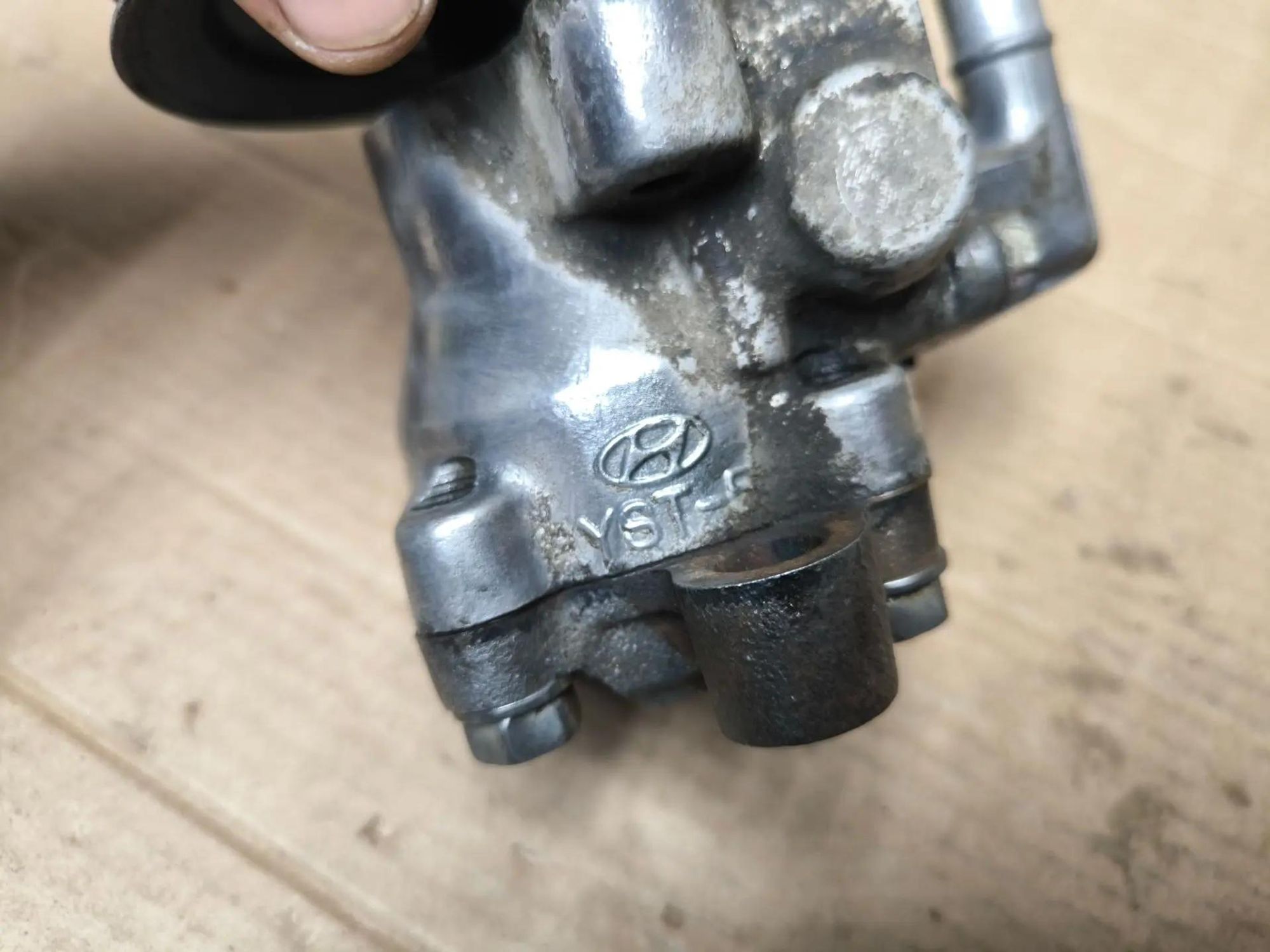 https://ycs.partsauto.market/partsauto-images/thmbs/userImages/d89d66a30f14dbad161fb7a986aa0fe5/part/8cf7befb-e052-4407-9f17-145665854741_1786423837917.jpg