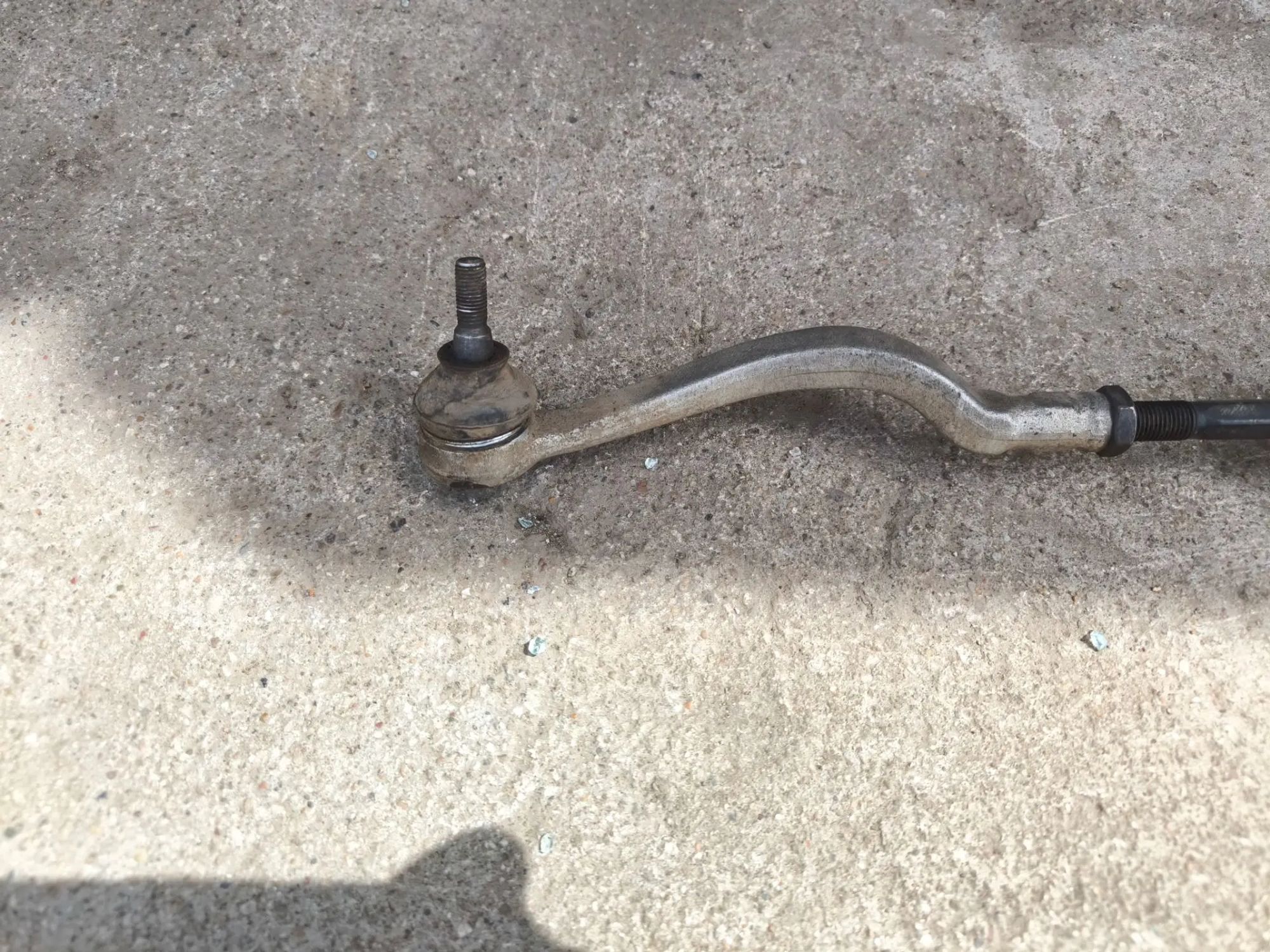 https://ycs.partsauto.market/partsauto-images/thmbs/userImages/d89d66a30f14dbad161fb7a986aa0fe5/part/8d37db02-31be-45d7-8987-5997b1fdb8b0_1782054385189.jpg