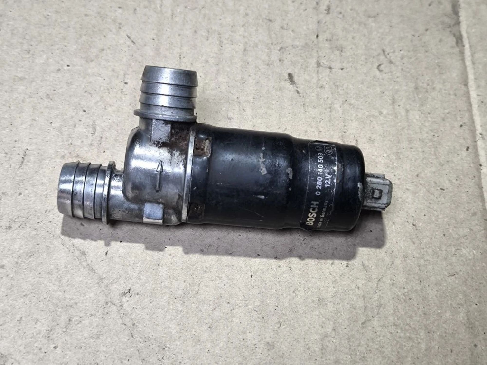 https://ycs.partsauto.market/partsauto-images/thmbs/userImages/d89d66a30f14dbad161fb7a986aa0fe5/part/8dd7dc65-90d0-442d-a321-c8e8832ebc54_1780574900064.jpg