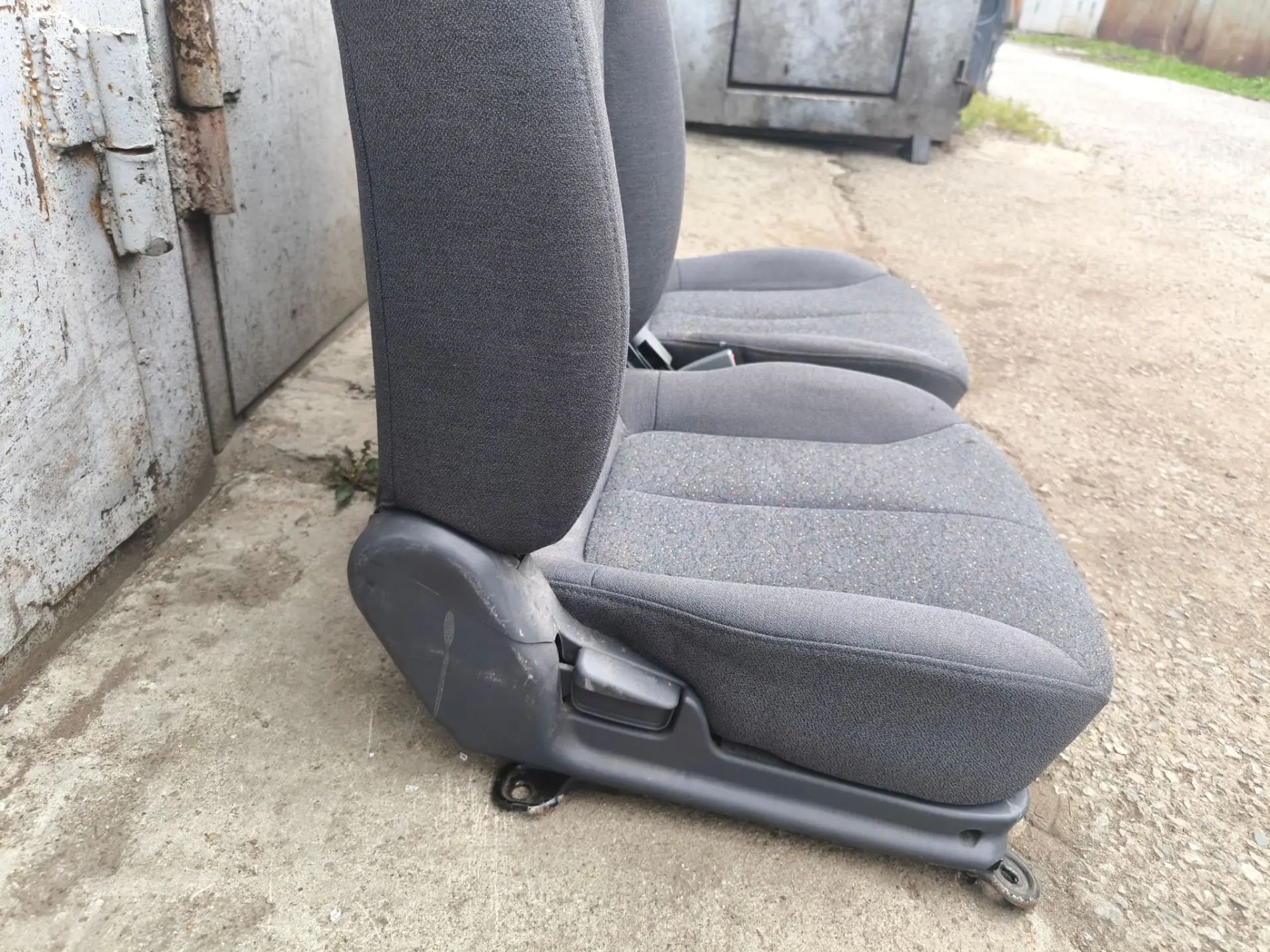 https://ycs.partsauto.market/partsauto-images/thmbs/userImages/d89d66a30f14dbad161fb7a986aa0fe5/part/8dfe79f2-7f0f-4f8f-a5f6-610c3214fa80_1784892604559.jpg