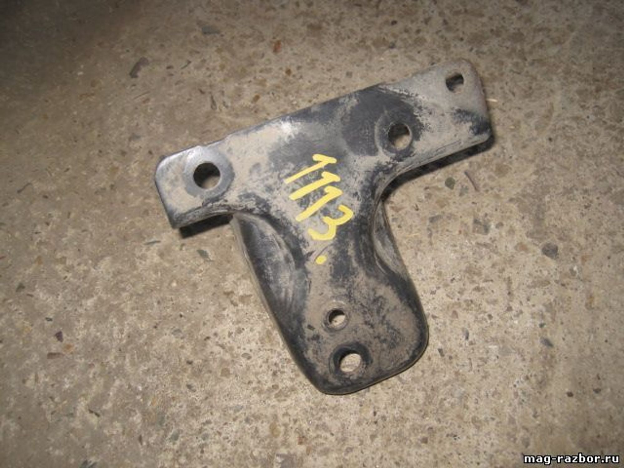 https://ycs.partsauto.market/partsauto-images/thmbs/userImages/d89d66a30f14dbad161fb7a986aa0fe5/part/90a11f35-92dc-46e7-8343-f79ca07d0e8f_1718858471961.jpg
