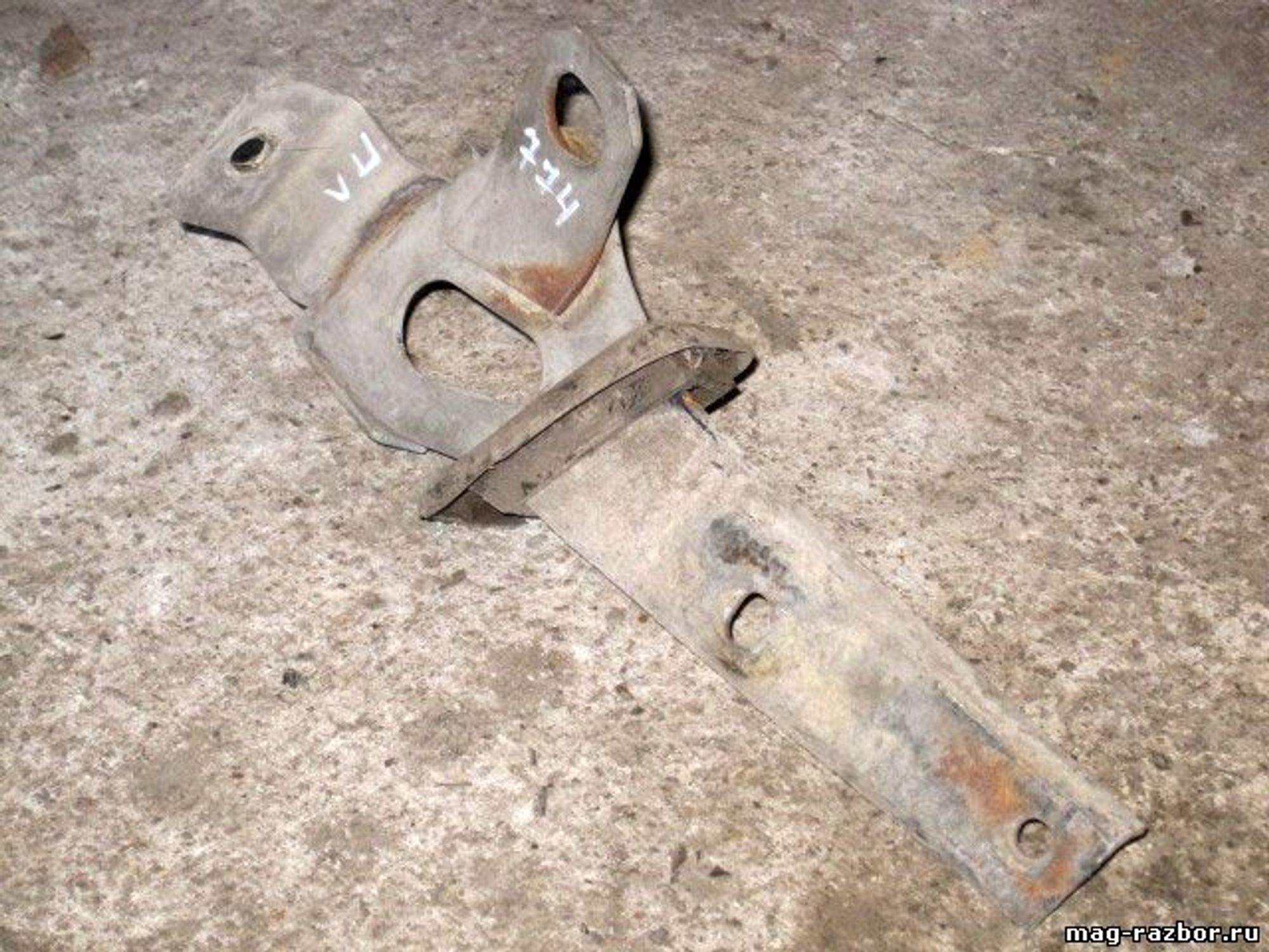 https://ycs.partsauto.market/partsauto-images/thmbs/userImages/d89d66a30f14dbad161fb7a986aa0fe5/part/90c1561f-e716-4190-ab98-3287367b6409_1709793811749.jpg