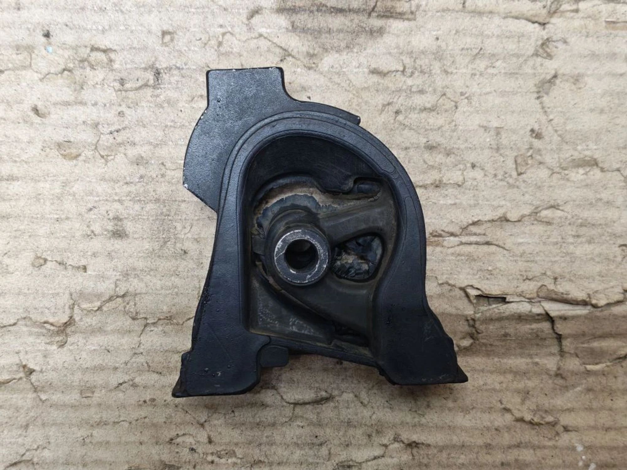 https://ycs.partsauto.market/partsauto-images/thmbs/userImages/d89d66a30f14dbad161fb7a986aa0fe5/part/91a2e8d4-7c16-46de-b73d-7dfa1eb8ffac_1769417111647.jpg
