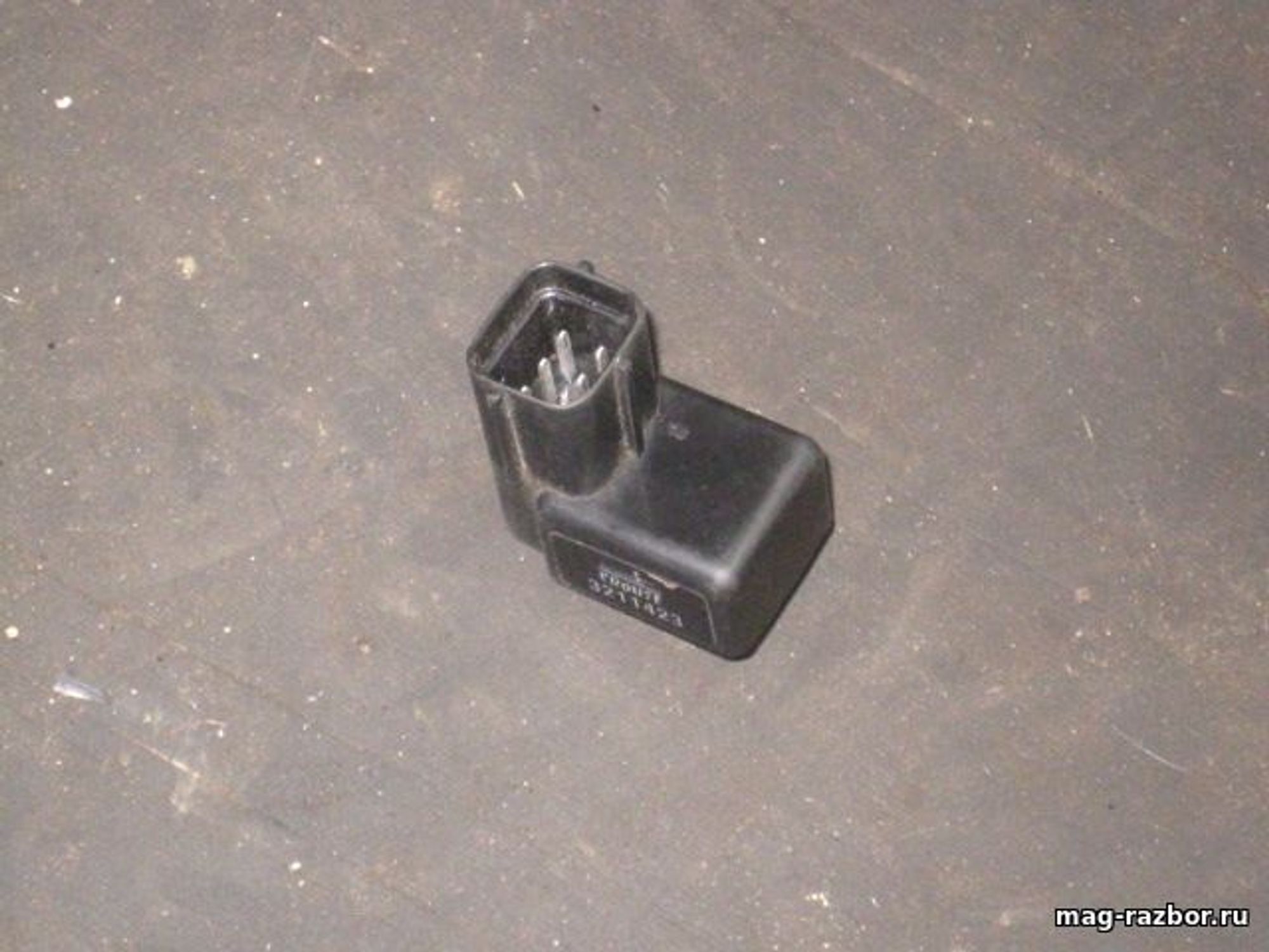 https://ycs.partsauto.market/partsauto-images/thmbs/userImages/d89d66a30f14dbad161fb7a986aa0fe5/part/93c025ac-8878-4026-9c39-a16b0f49db8b_1720443584156.jpg