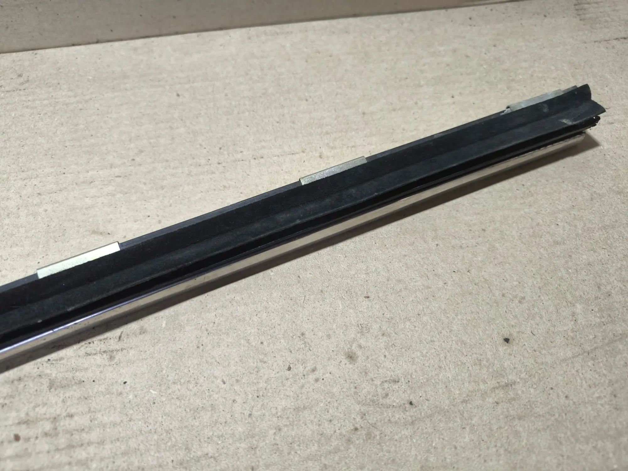 https://ycs.partsauto.market/partsauto-images/thmbs/userImages/d89d66a30f14dbad161fb7a986aa0fe5/part/957ef898-282d-4243-9afb-92faf750e942_1782999601614.jpg