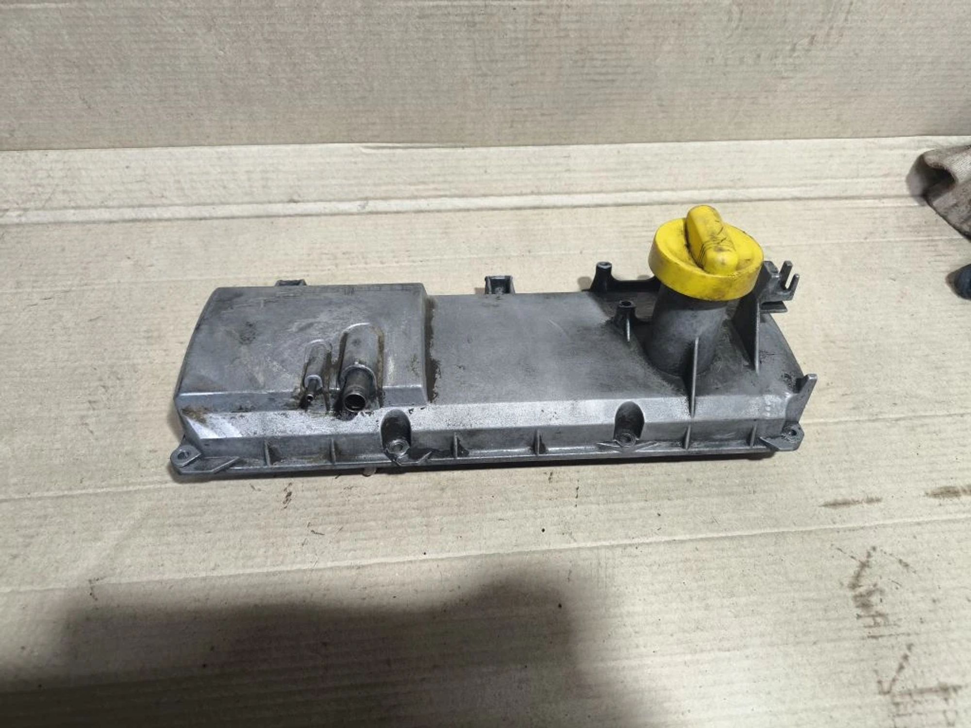 https://ycs.partsauto.market/partsauto-images/thmbs/userImages/d89d66a30f14dbad161fb7a986aa0fe5/part/95f16b4e-7230-4c58-8f7a-2d4b1ec93414_1781074668685.jpg
