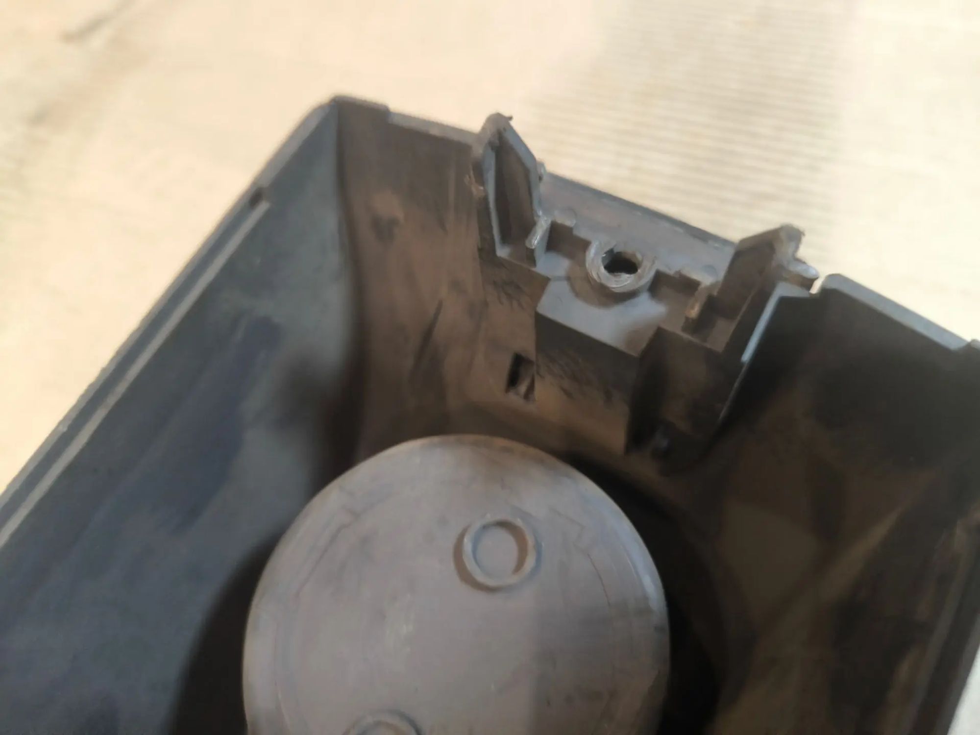 https://ycs.partsauto.market/partsauto-images/thmbs/userImages/d89d66a30f14dbad161fb7a986aa0fe5/part/95f5f96c-1f06-448c-8893-59c016d1f847_1781672714437.jpg