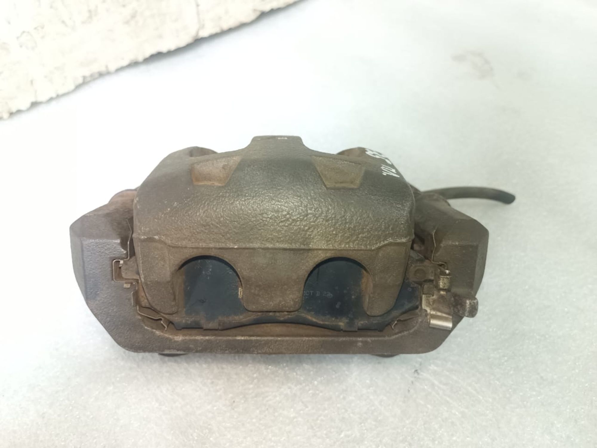 https://ycs.partsauto.market/partsauto-images/thmbs/userImages/d89d66a30f14dbad161fb7a986aa0fe5/part/976dbb8a-c172-46d1-b5cb-eae554a2f44a_1743577183784.jpg